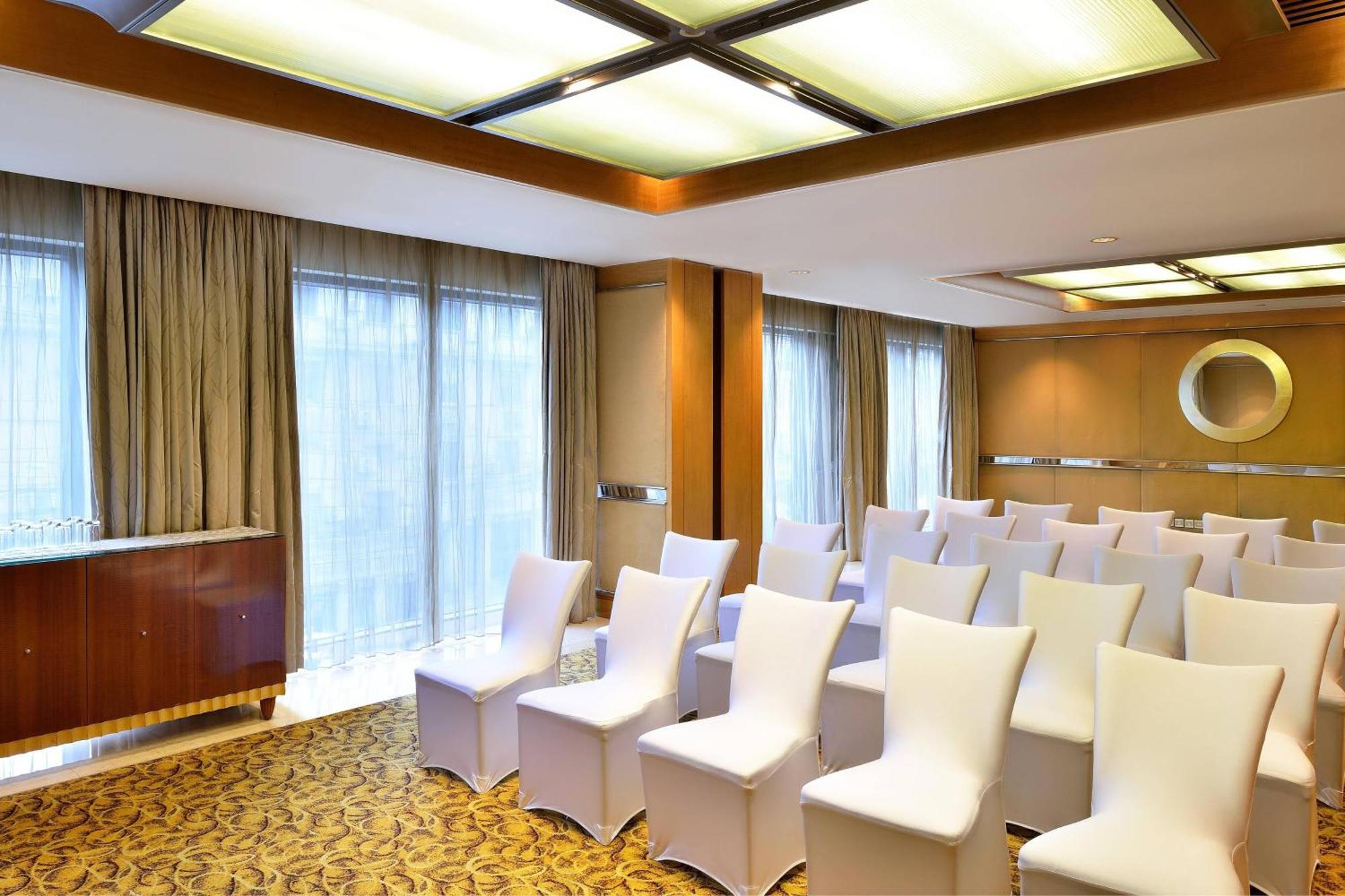 The Westin Bund Center, 5*