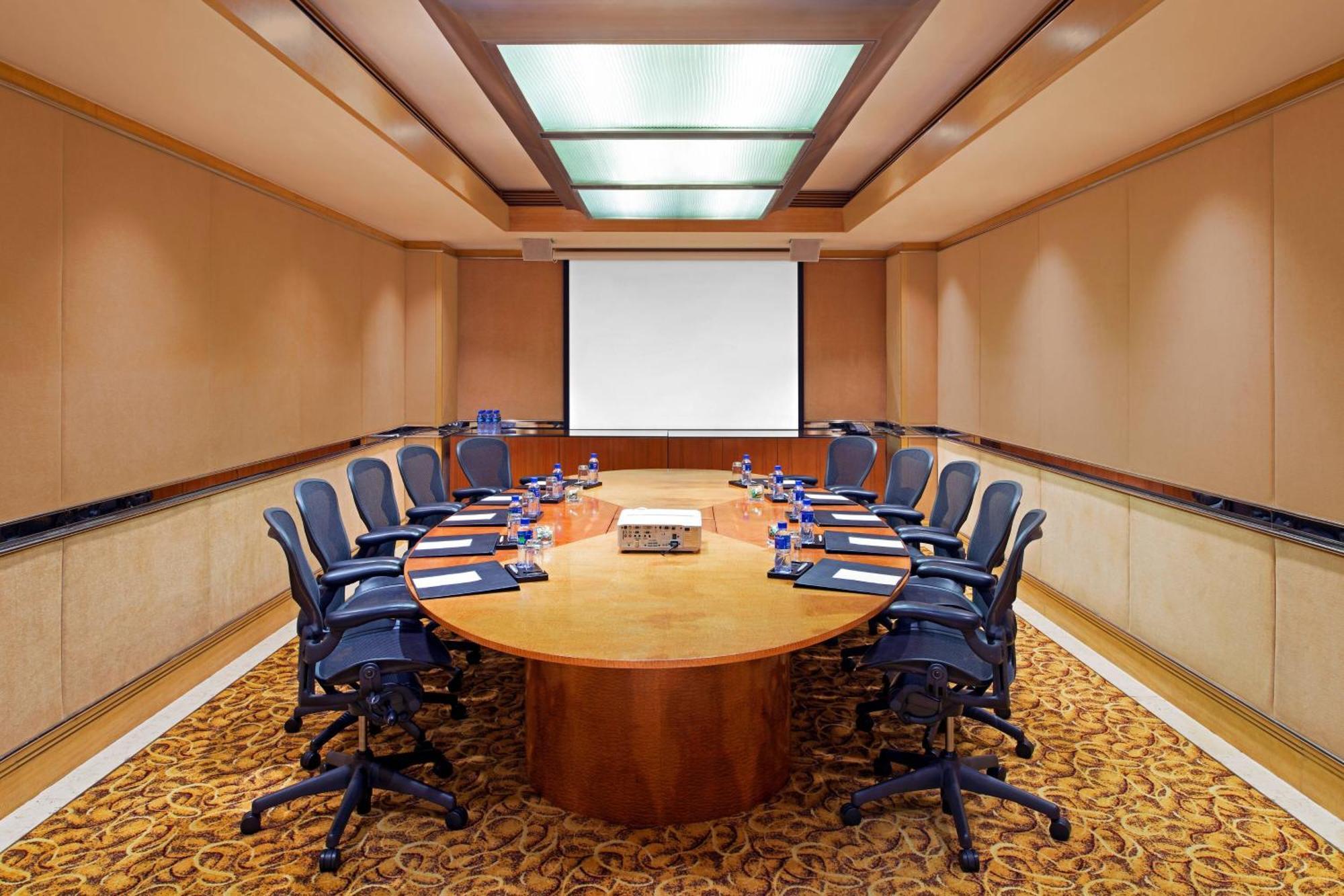The Westin Bund Center, 5* Shanghai