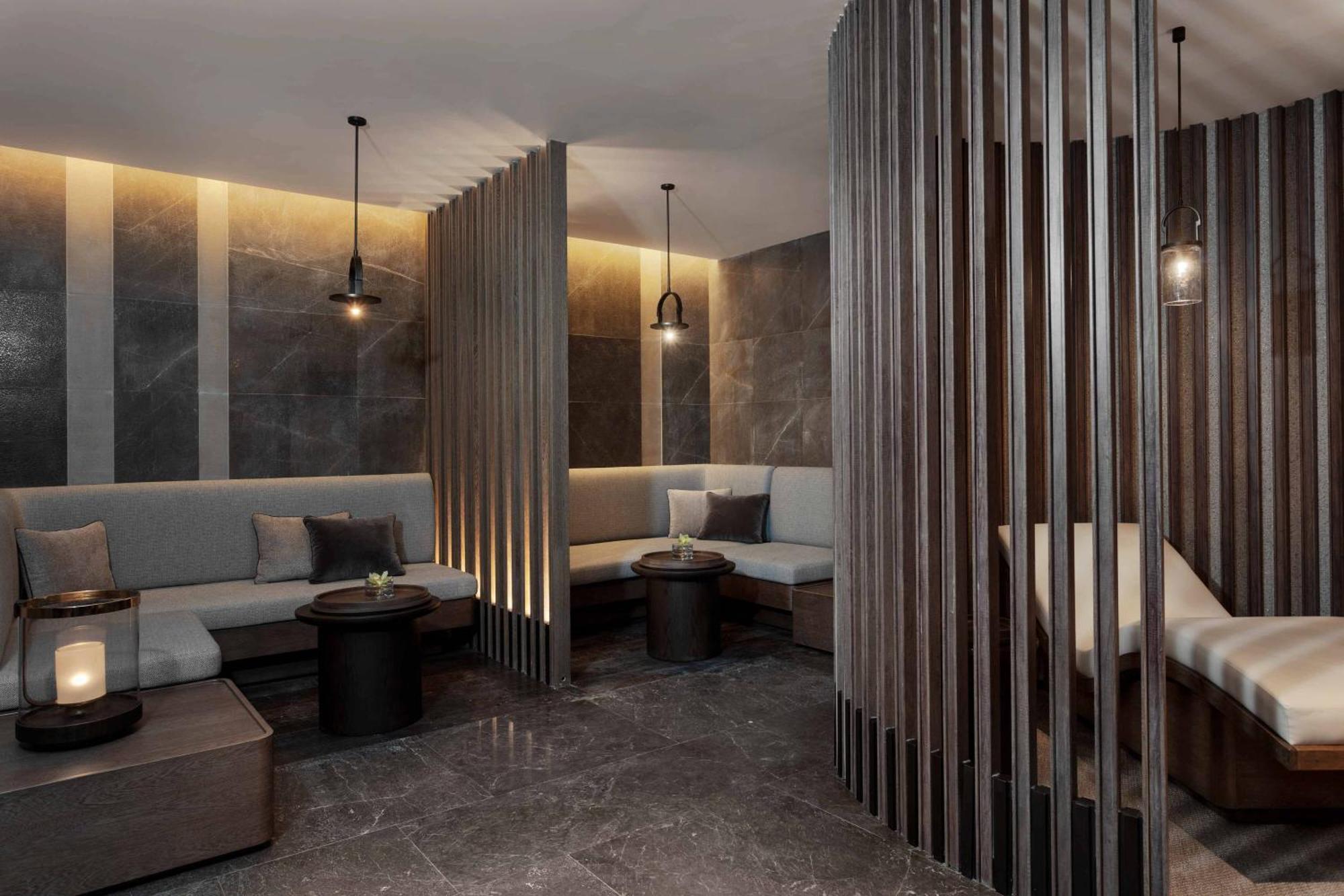 Jw Marriott Marquis Pudong 5* Şanghay