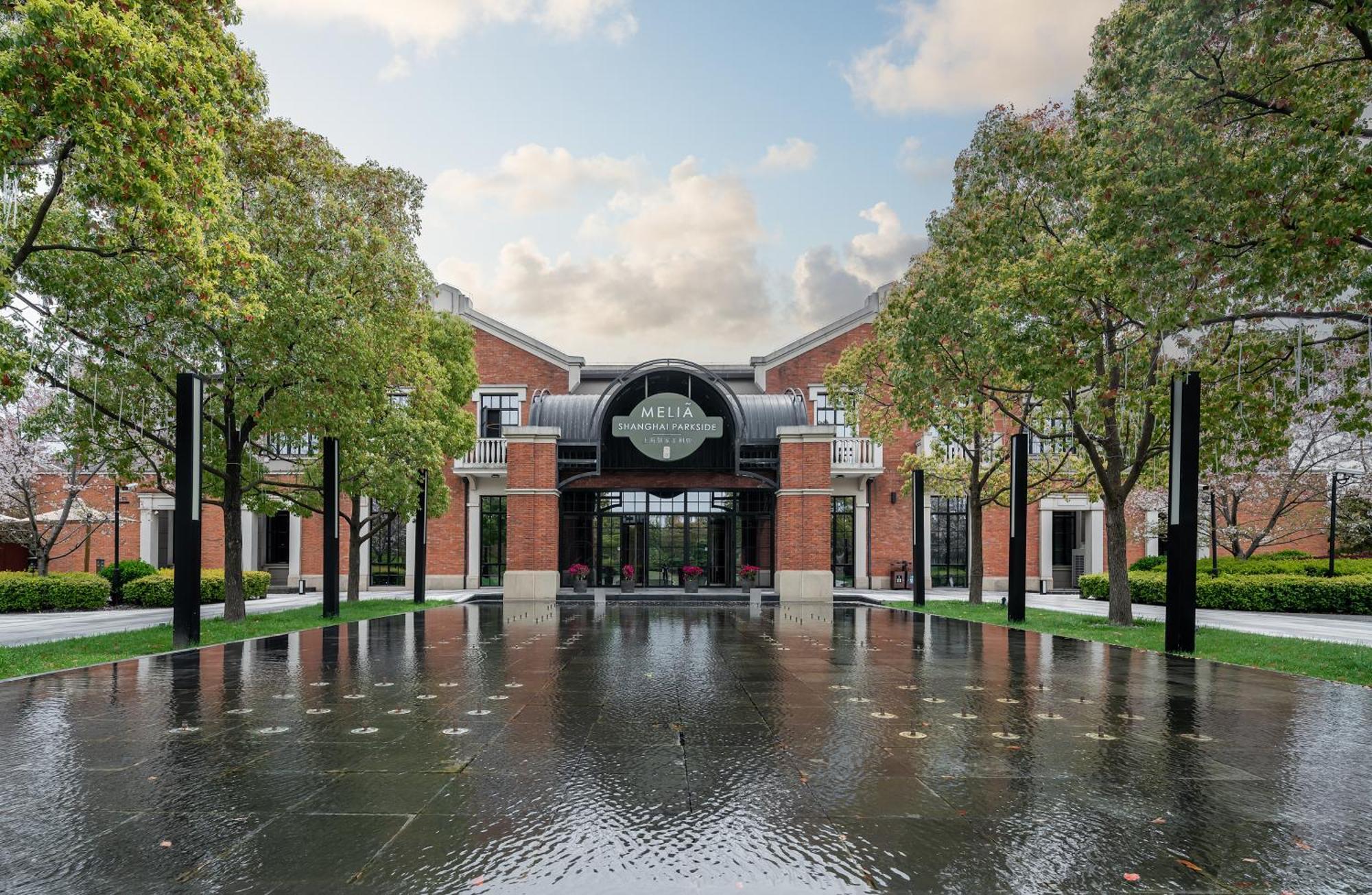 Melia Parkside Hotel