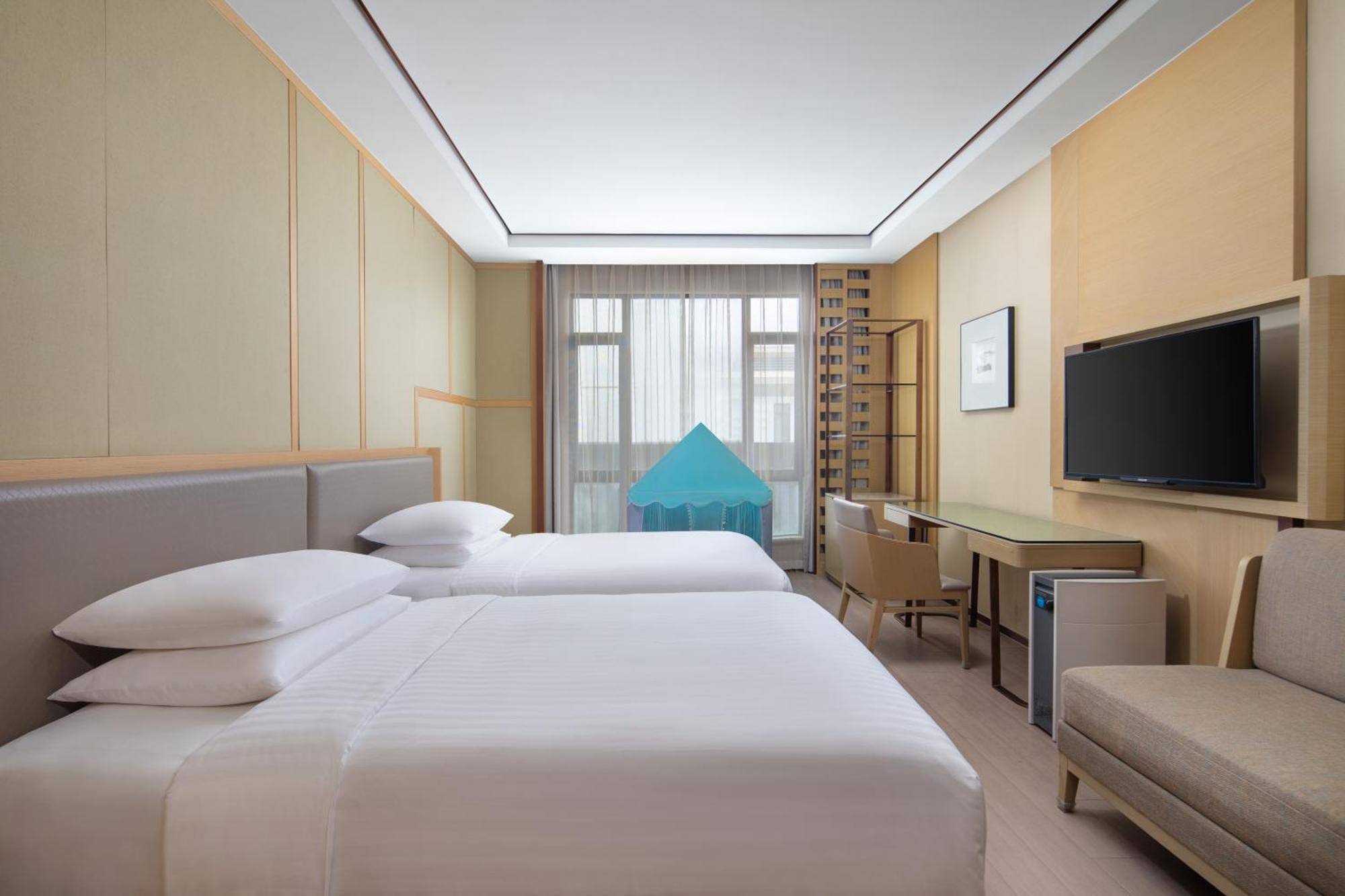 Hotel Courtyard By Marriott Shanghai International Tourism And Resorts Zone Shanghai