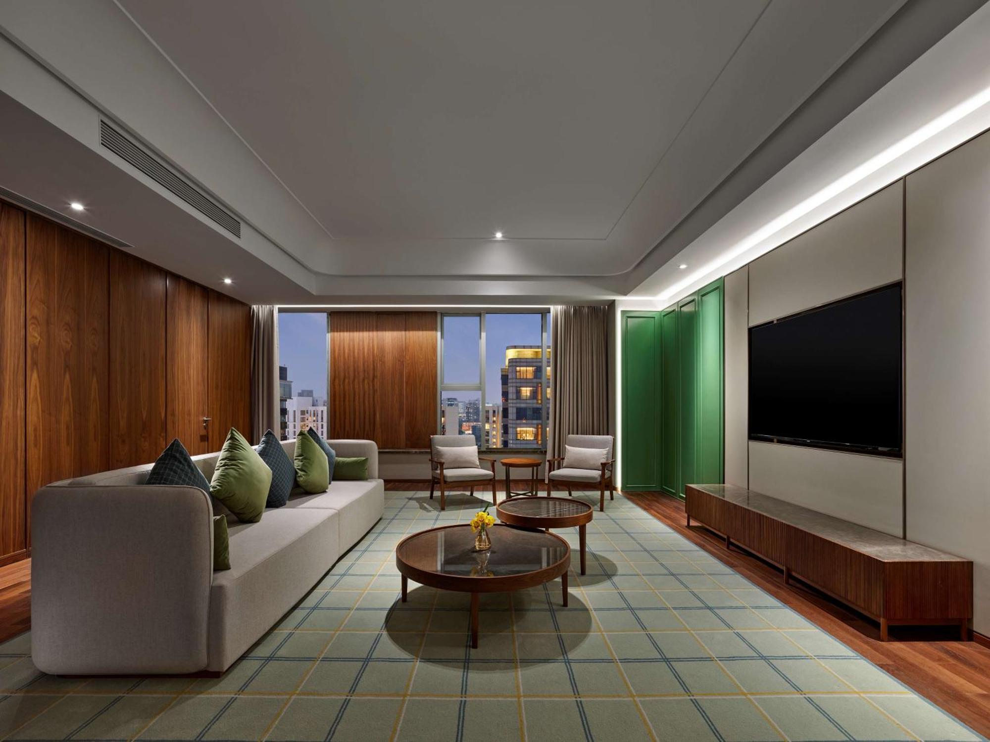 Hilton Hongqiao Hotel