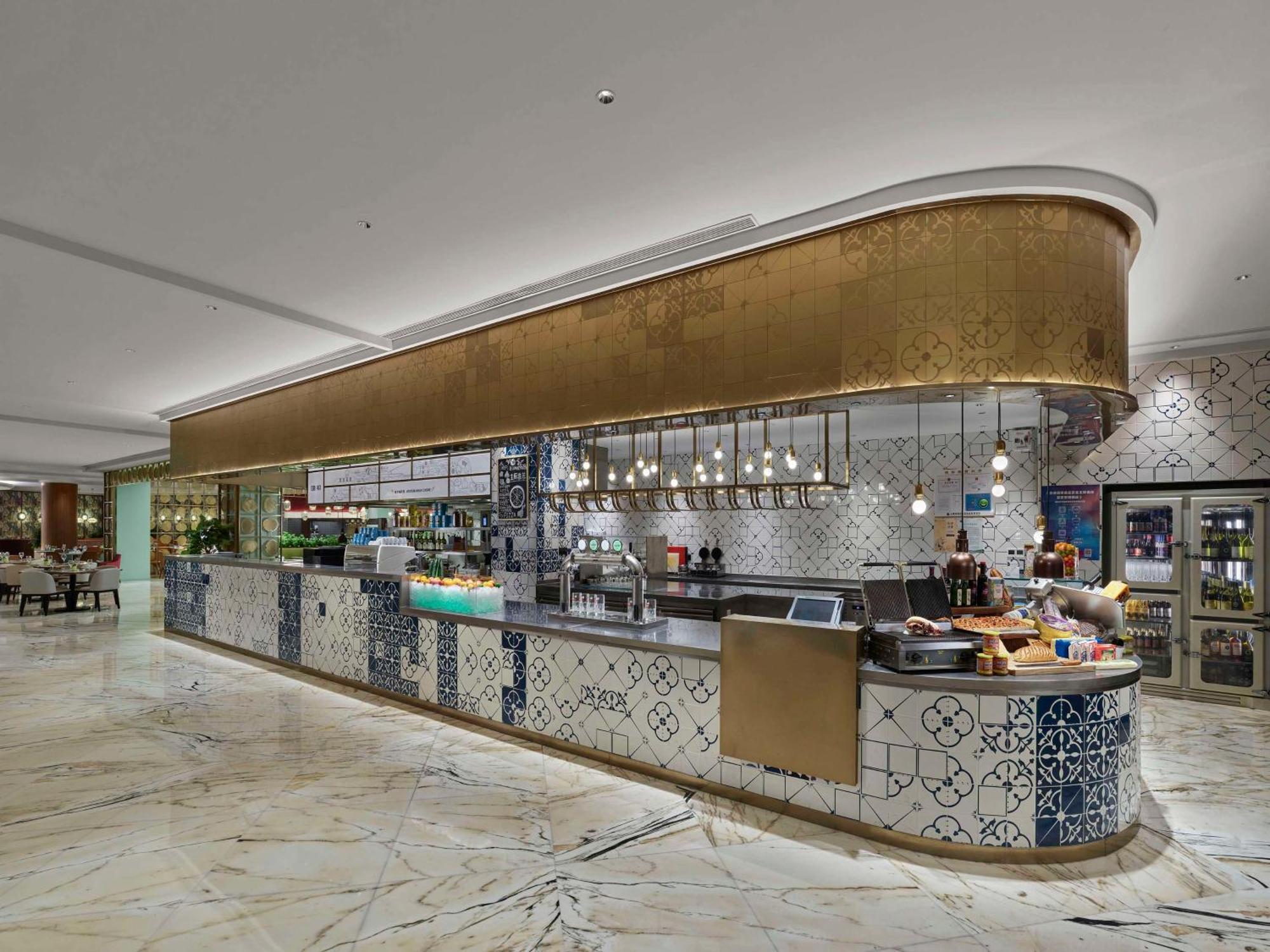 Hilton Hongqiao 5* Shanghái
