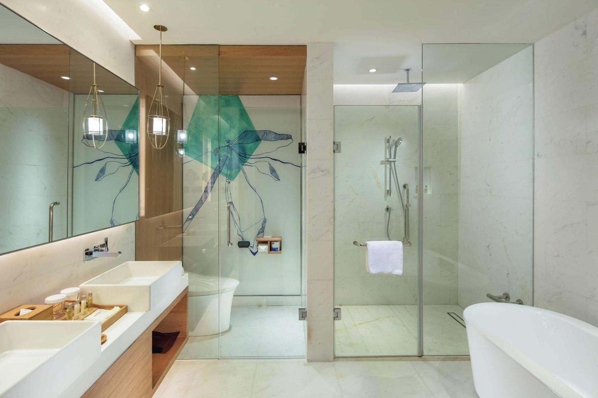 Hotel Hilton Garden Hongqiao Necc 4*