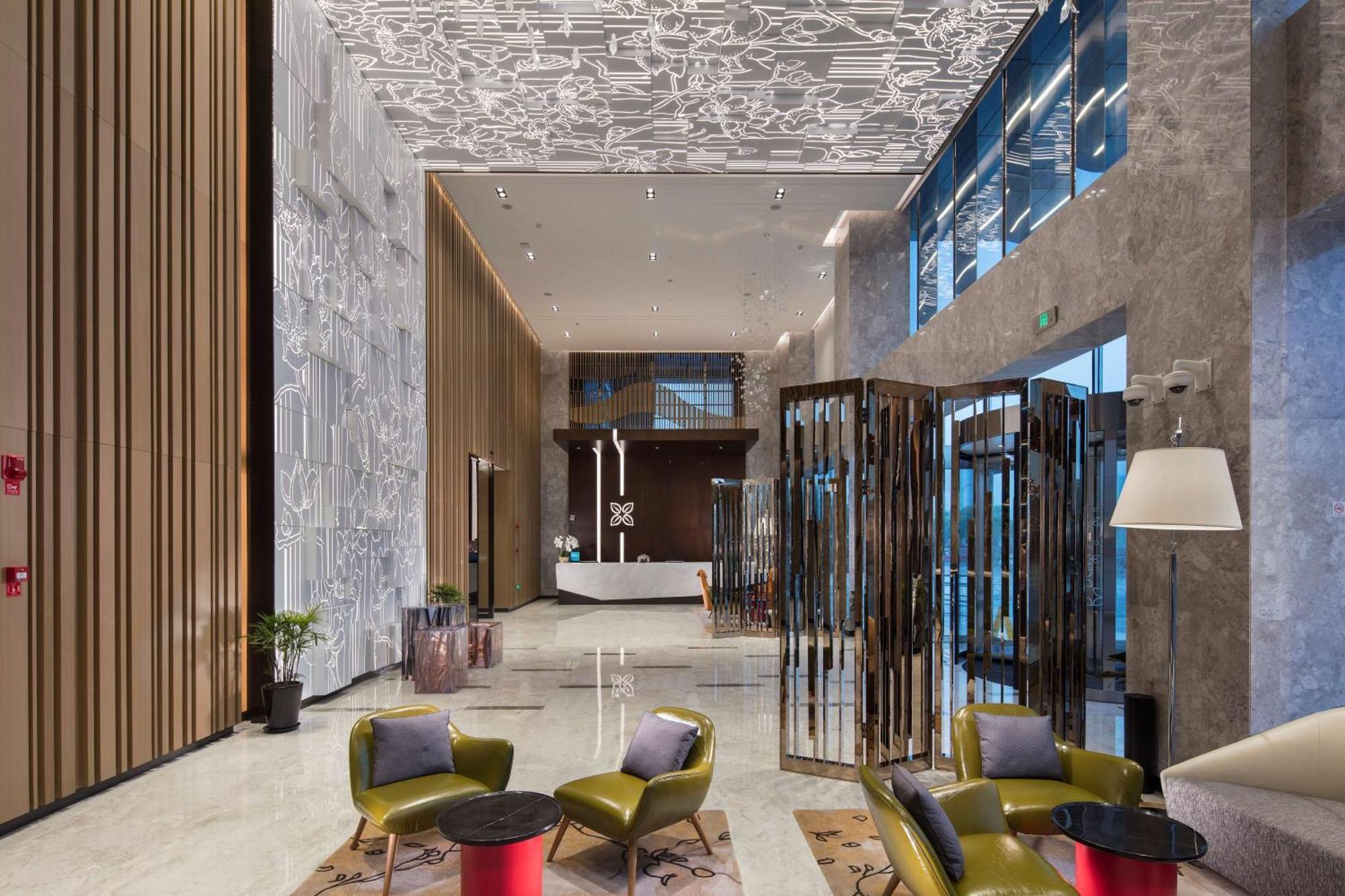 Hotel Hilton Garden Hongqiao Necc 4*