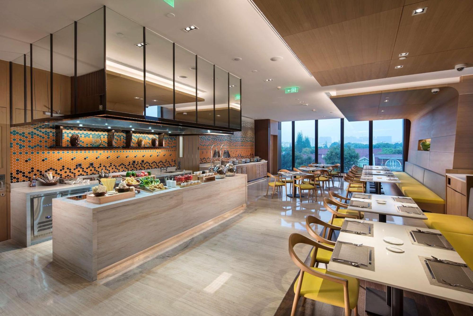 Hotel Hilton Garden Hongqiao Necc