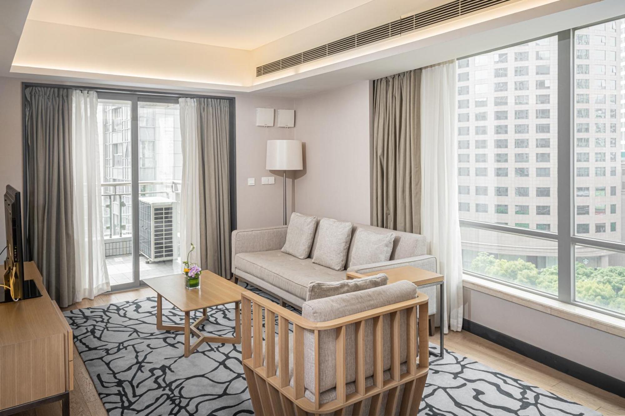 Riverdale Xintiandi Aparthotel 4*