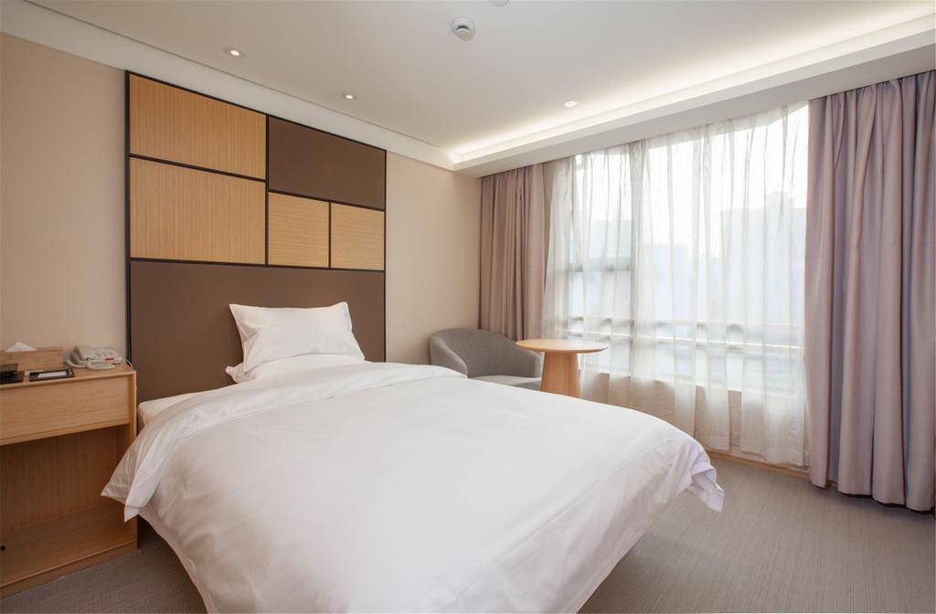 Ji Hongqiao Zhongshan West Road Hotel Xangai