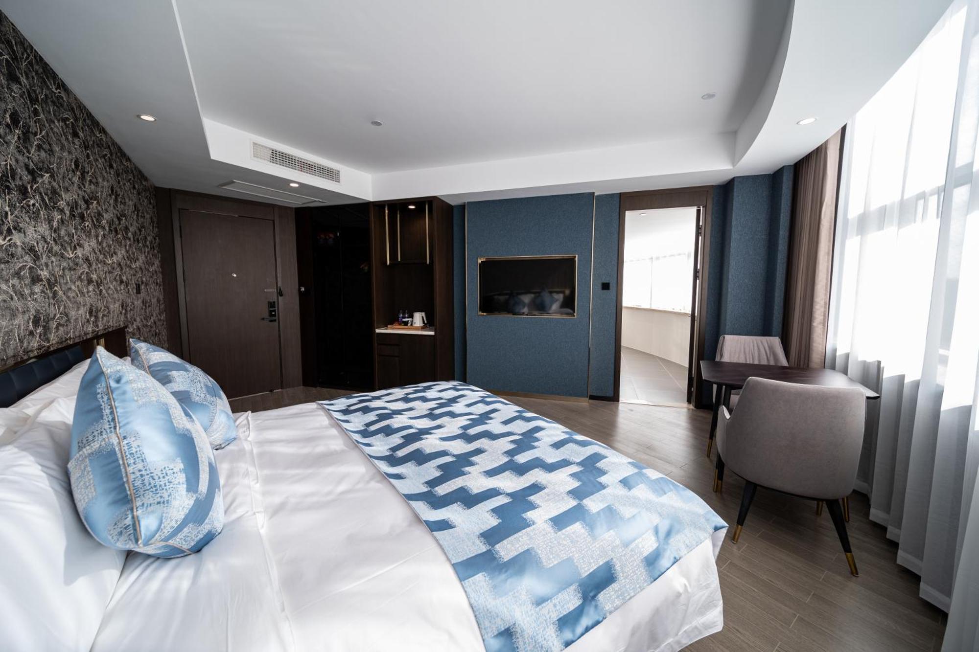 Dijing Hotel
