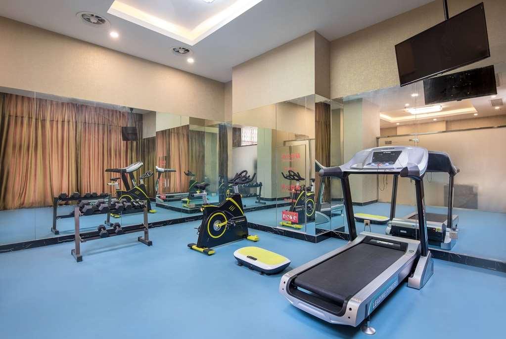 Ramada Encore By Wyndham Pudong Airport Hotel 3*