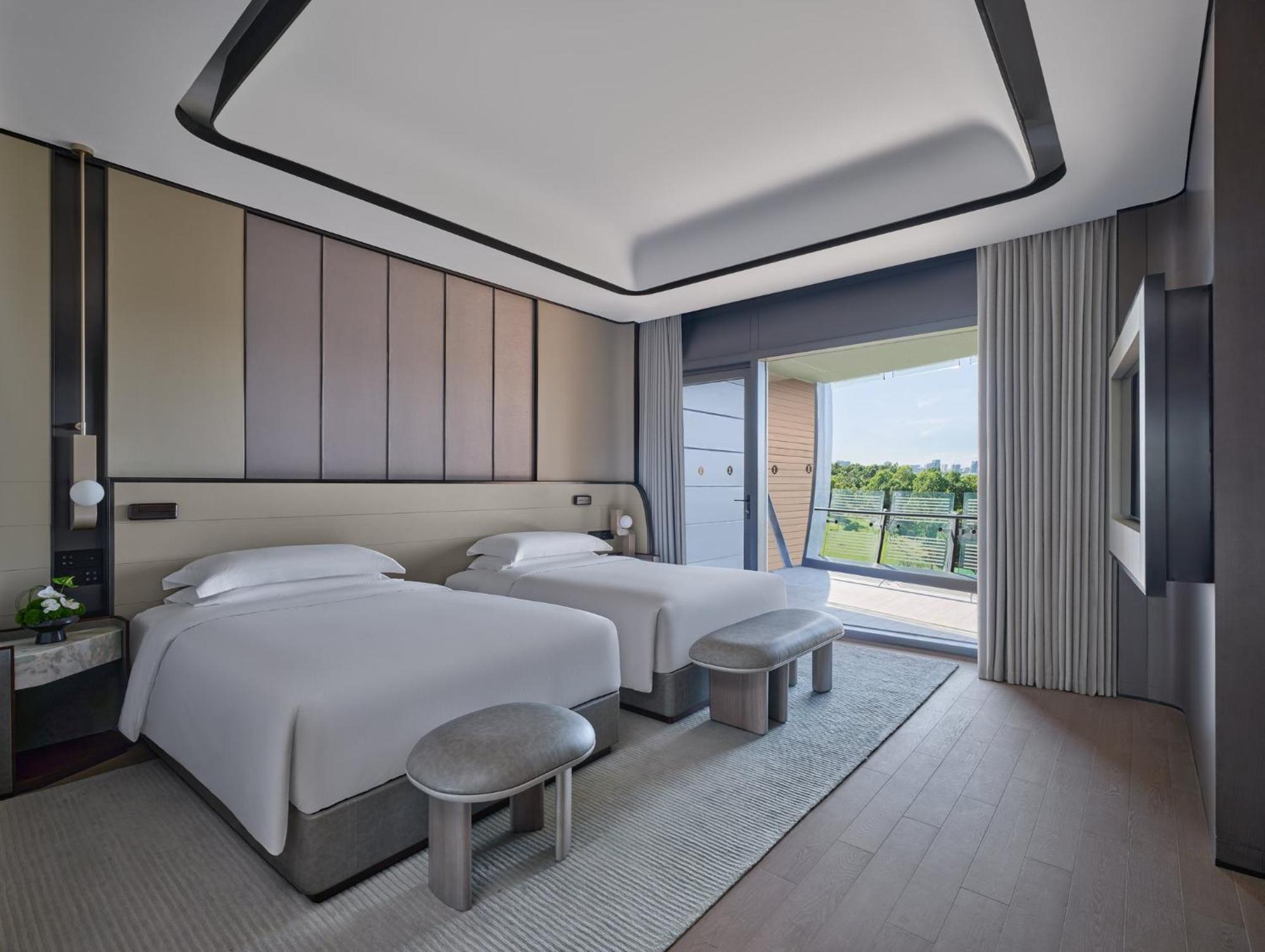 Intercontinental Shanghai Harbour By Ihg 5*