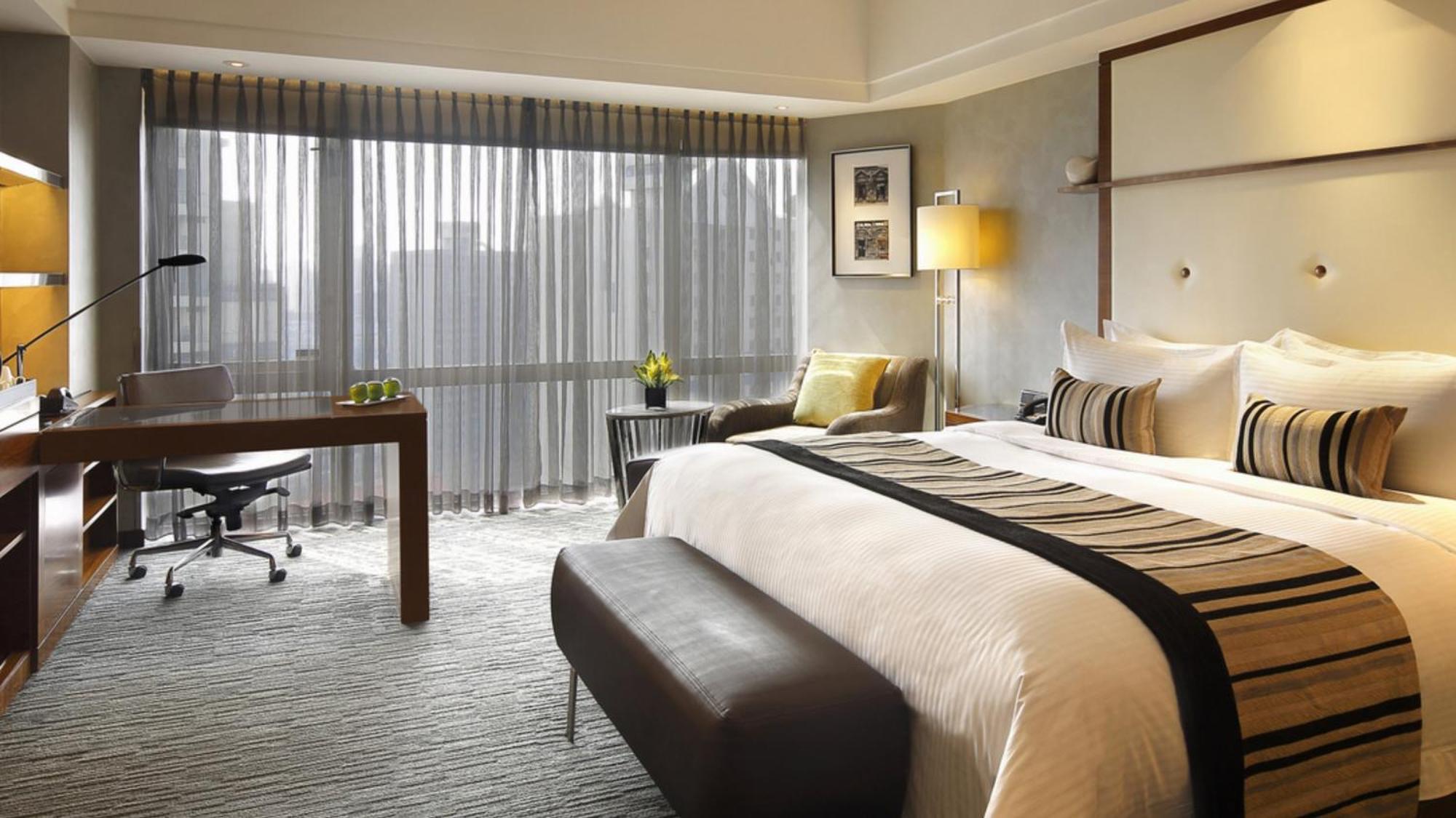 Intercontinental Pudong By Ihg Hotel Shanghai