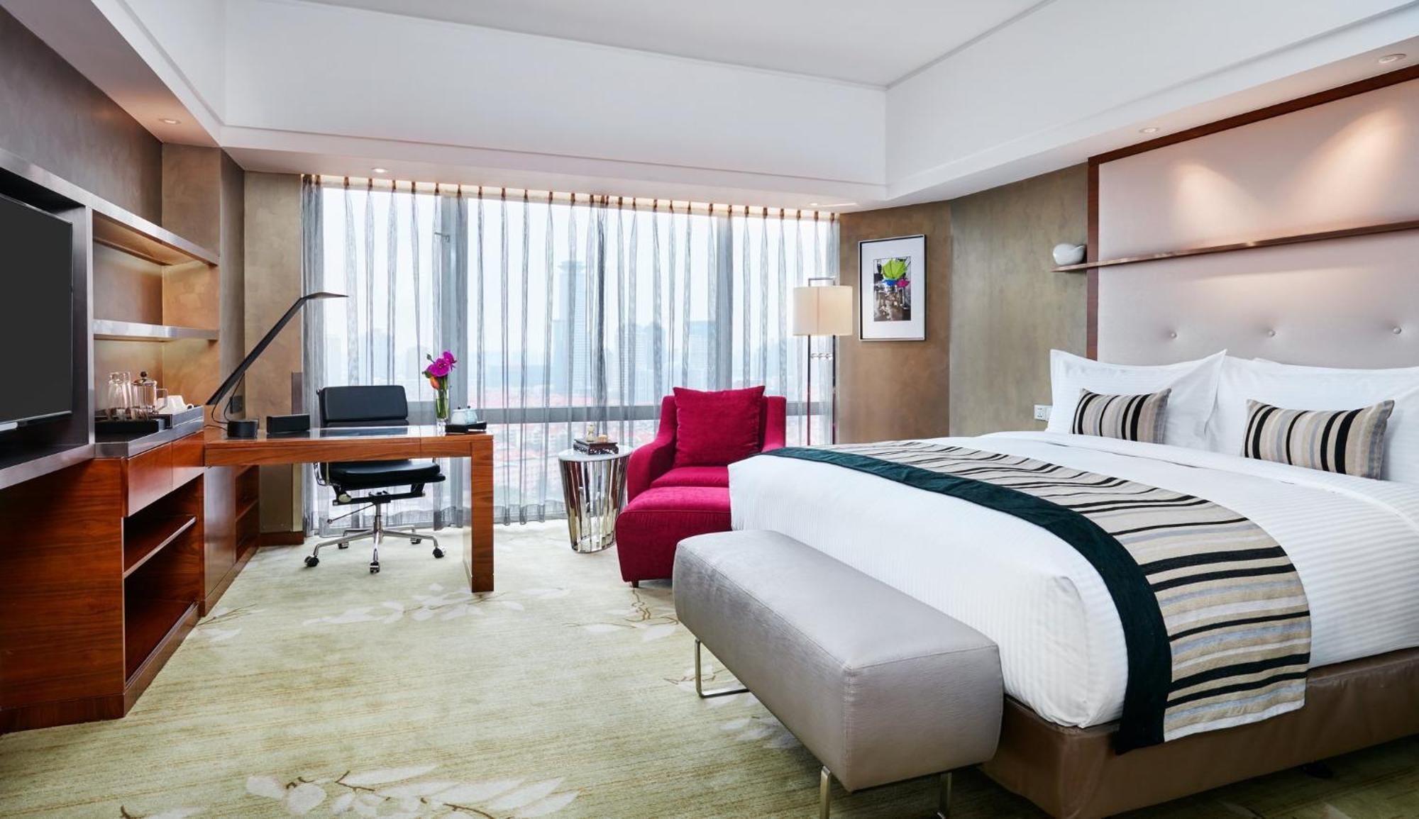 Hotel Intercontinental Pudong By Ihg 5*