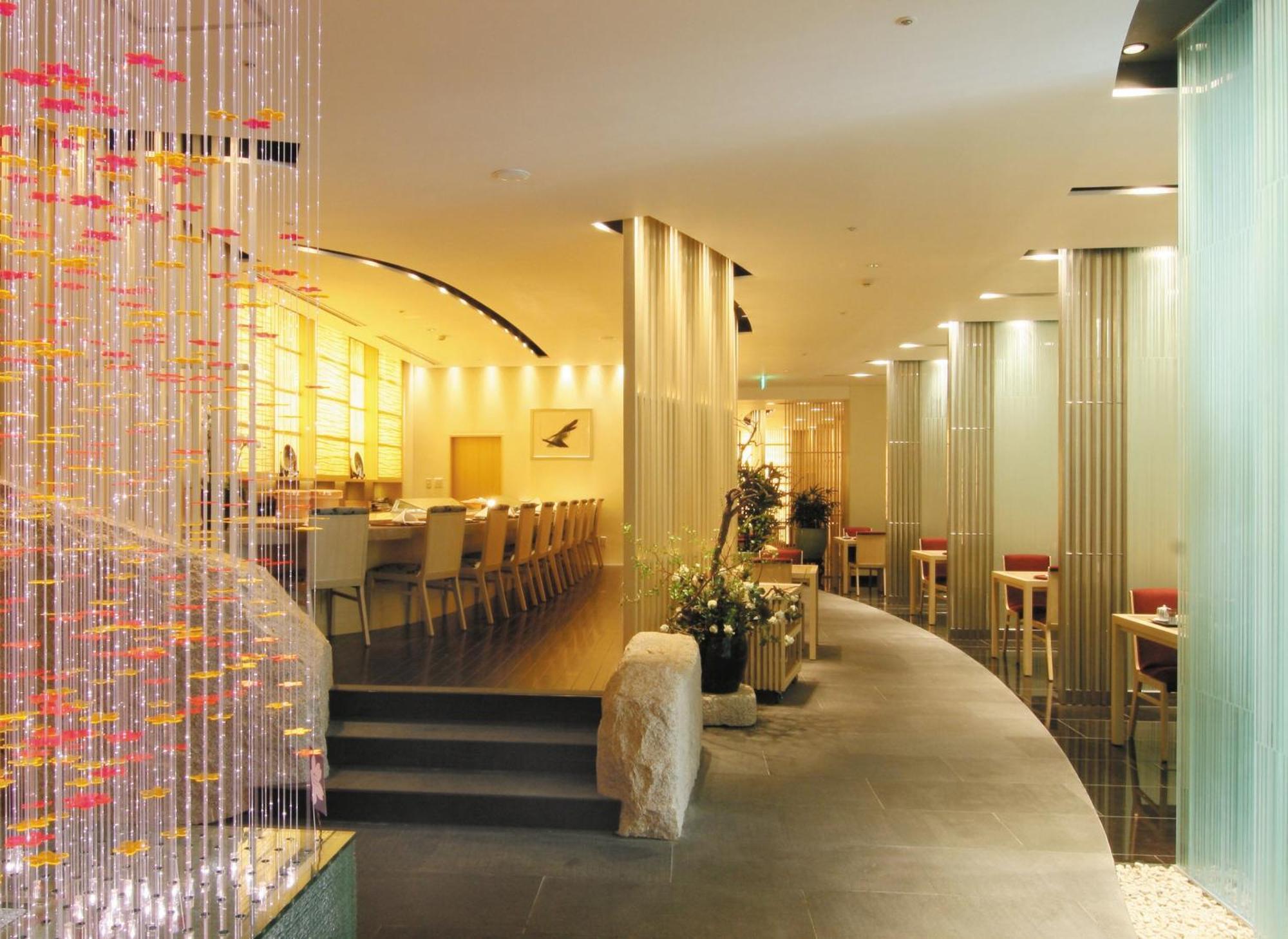 Hotel Okura Garden 5*
