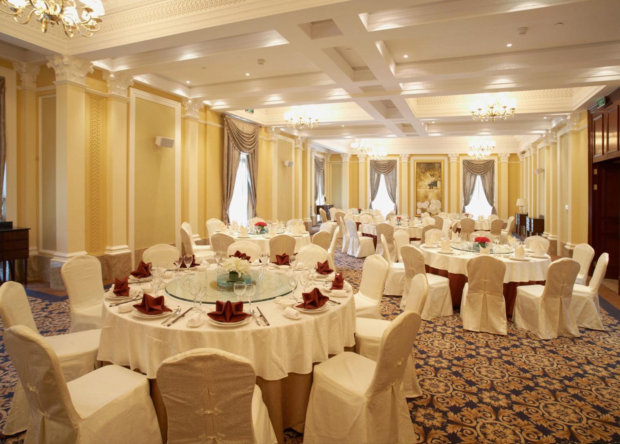 Fenyang Garden Boutique