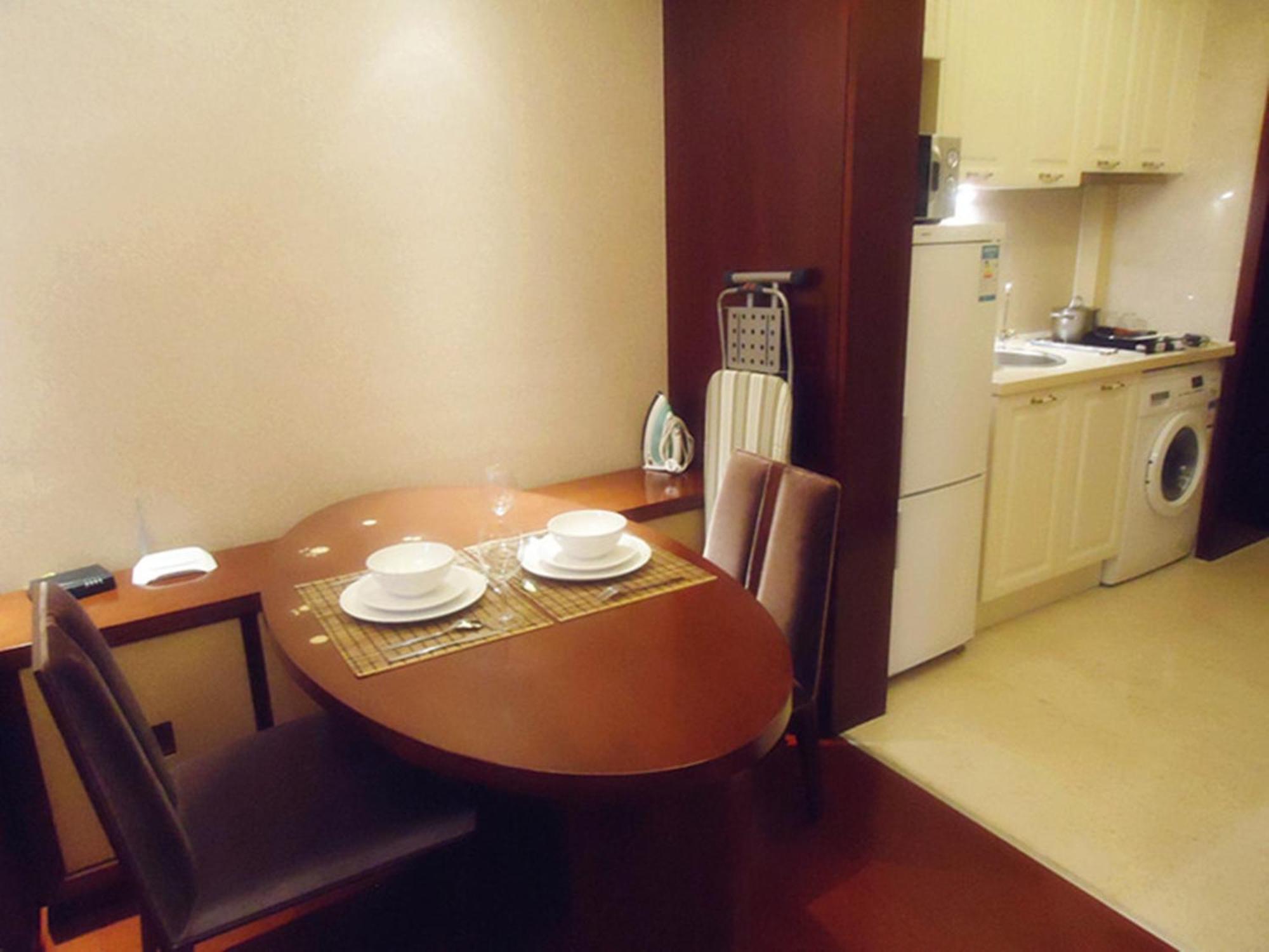 Apartment Ziyuan Service *