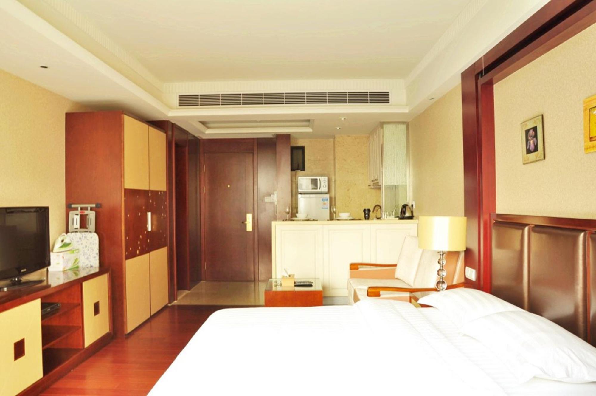 Apartment Ziyuan Service *