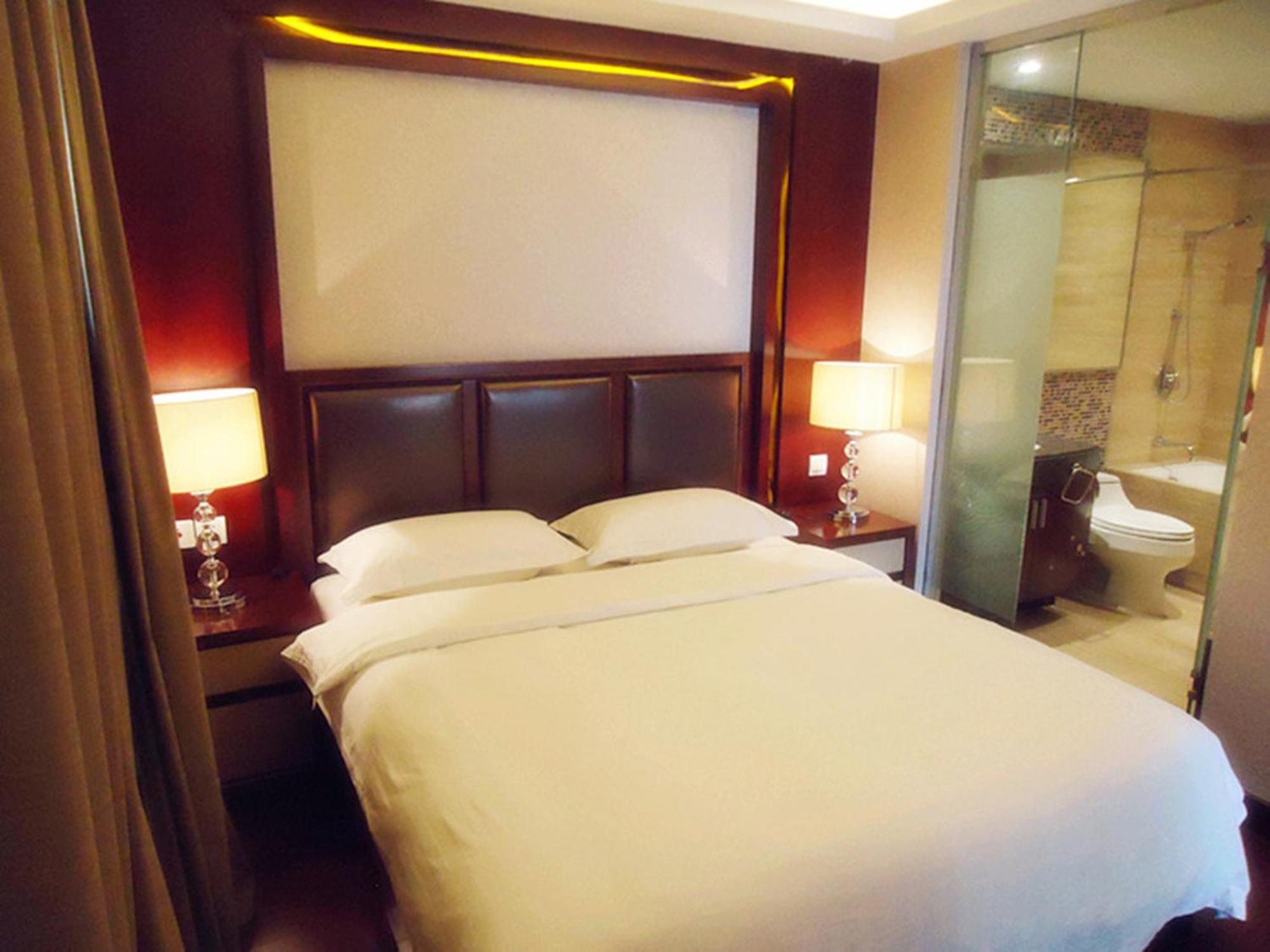 Apartment Ziyuan Service