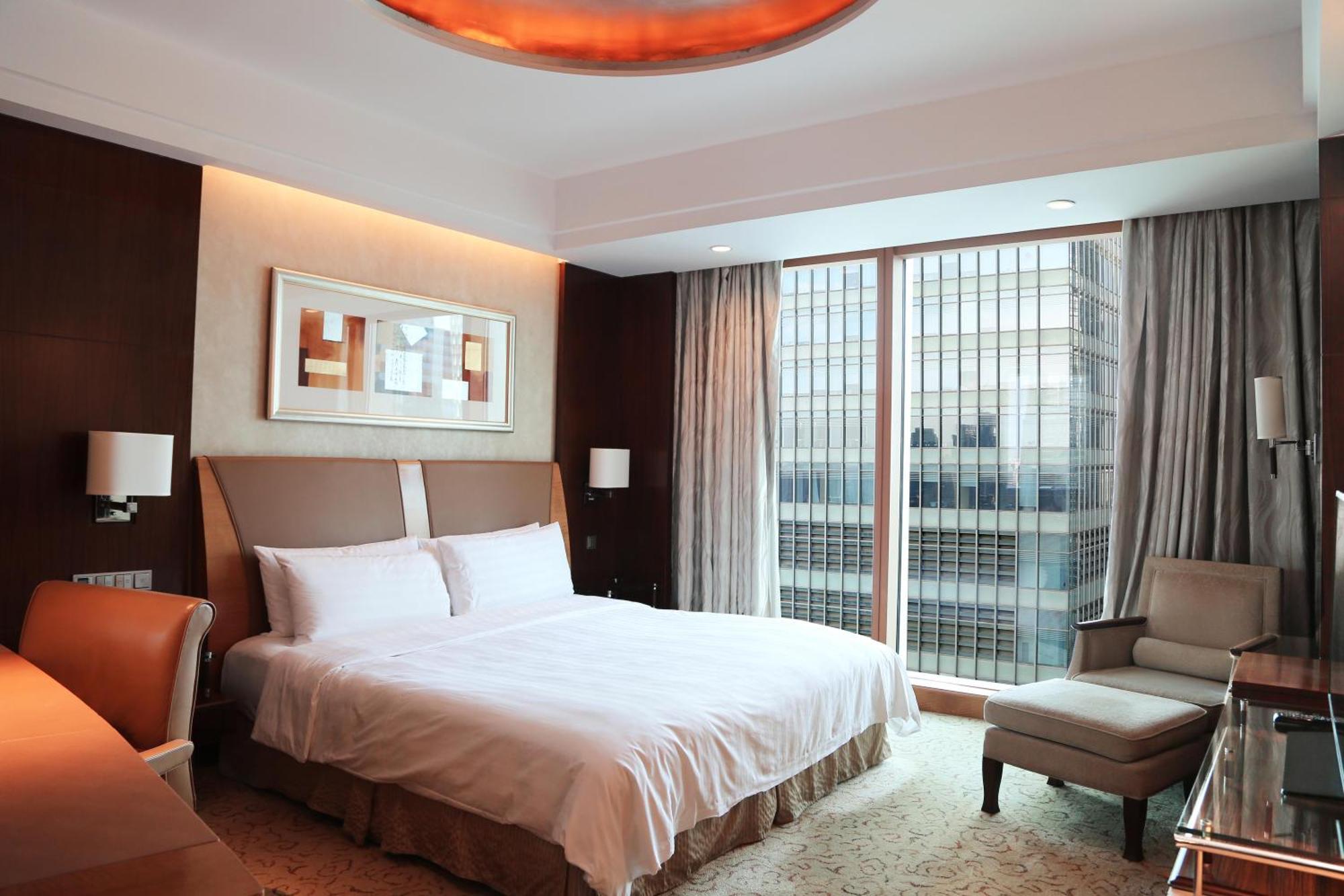 Pudong Shangri-la,