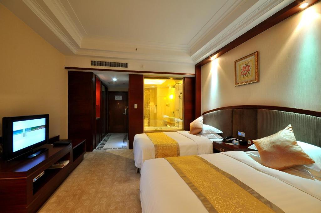 Nanjiao Hotel Shanghai 5*