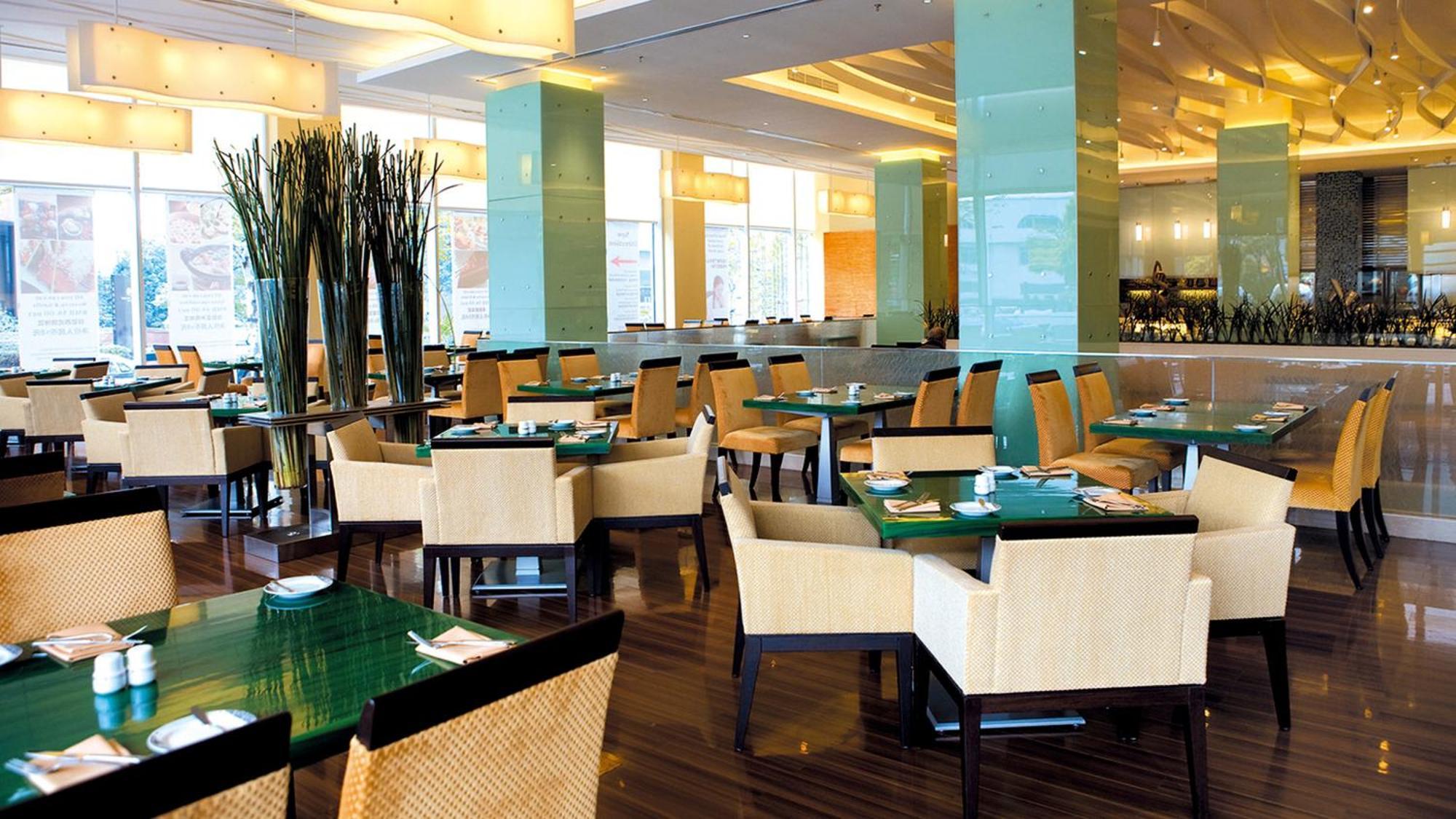 Holiday Pudong By Ihg 4* Shanghai