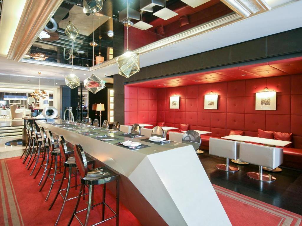 Jinjiang Metropolo Classiq Off Bund