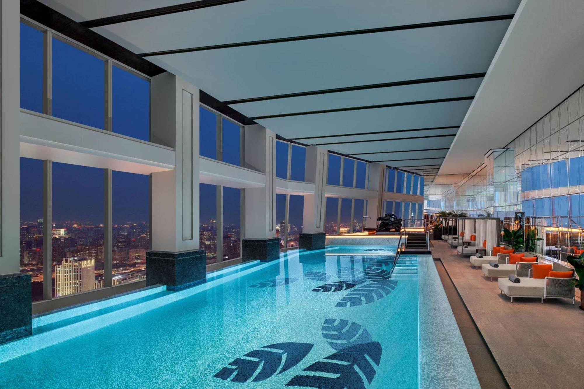 The Ritz-carlton Shanghai, Pudong Hotel 5*