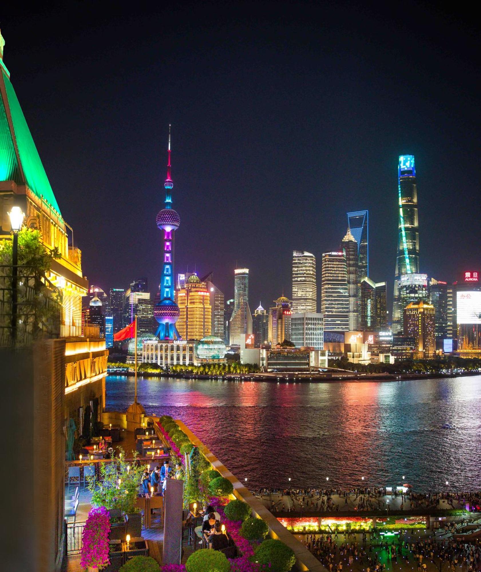 Fairmont Peace On The Bund 5*