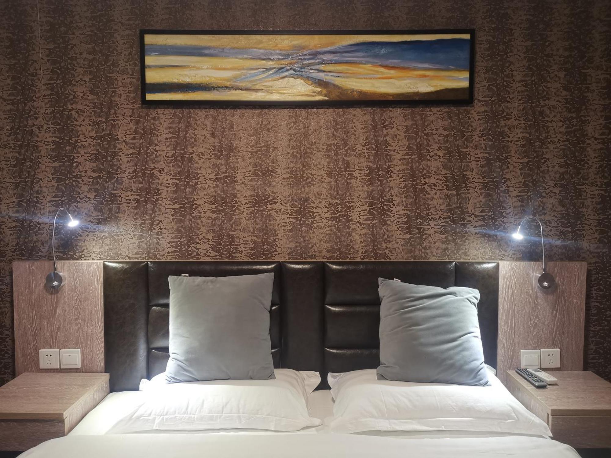 Hotel Fish Bund