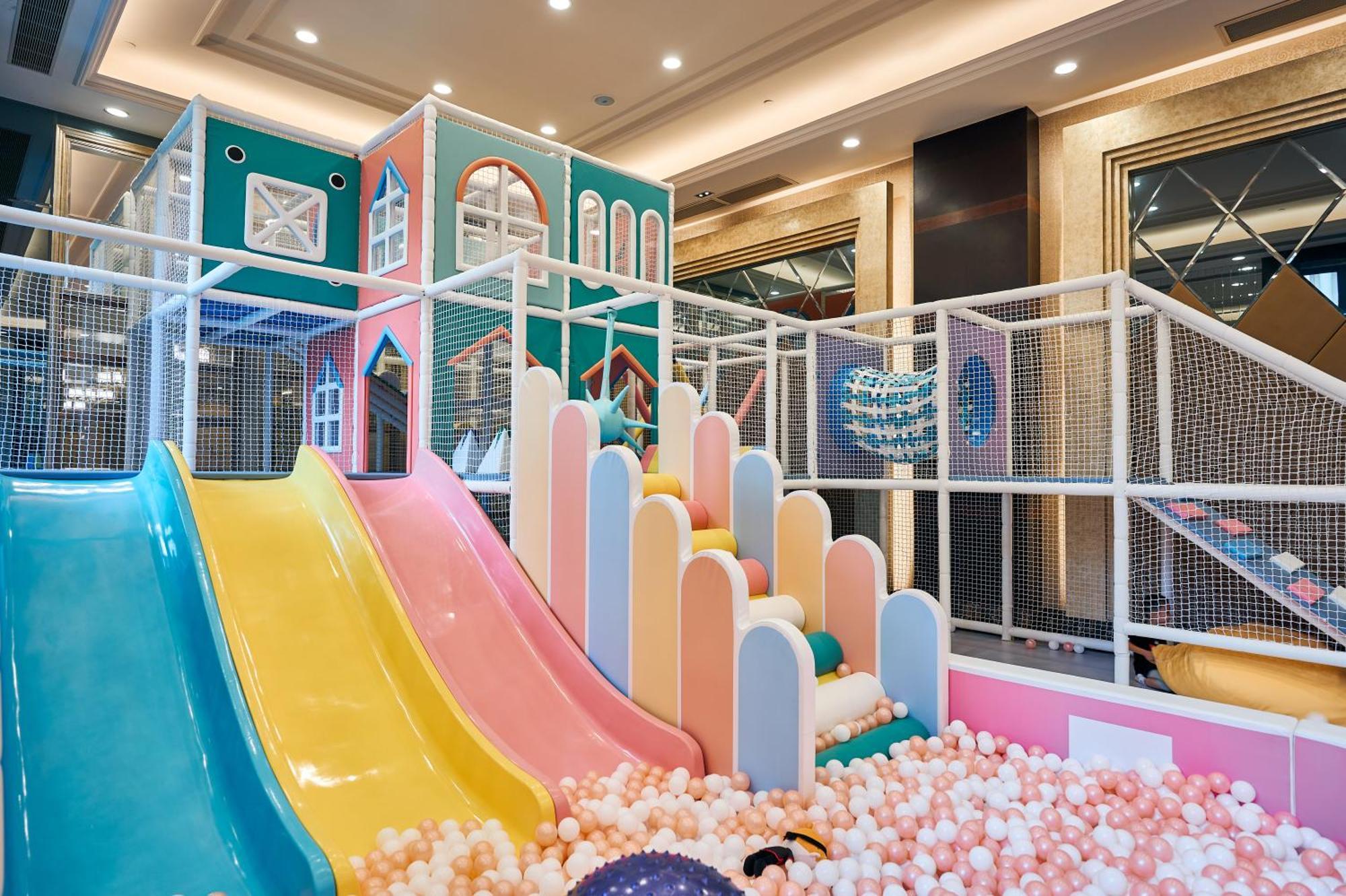 Chateau Star River Minhang Khách sạn
