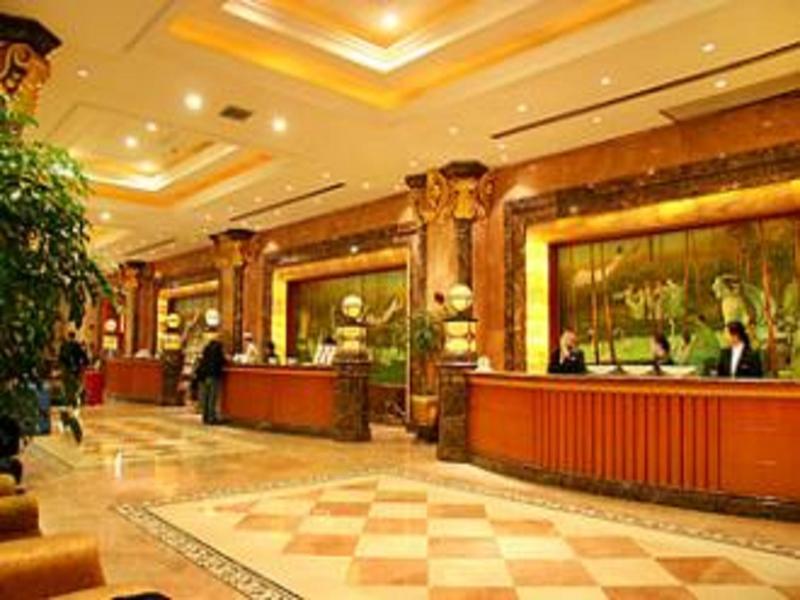 Majesty Plaza