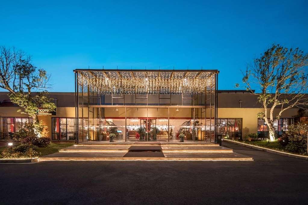 Ramada Encore By Wyndham Pudong Airport Hotel 3*