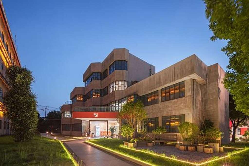 Ramada Encore By Wyndham Pudong Airport