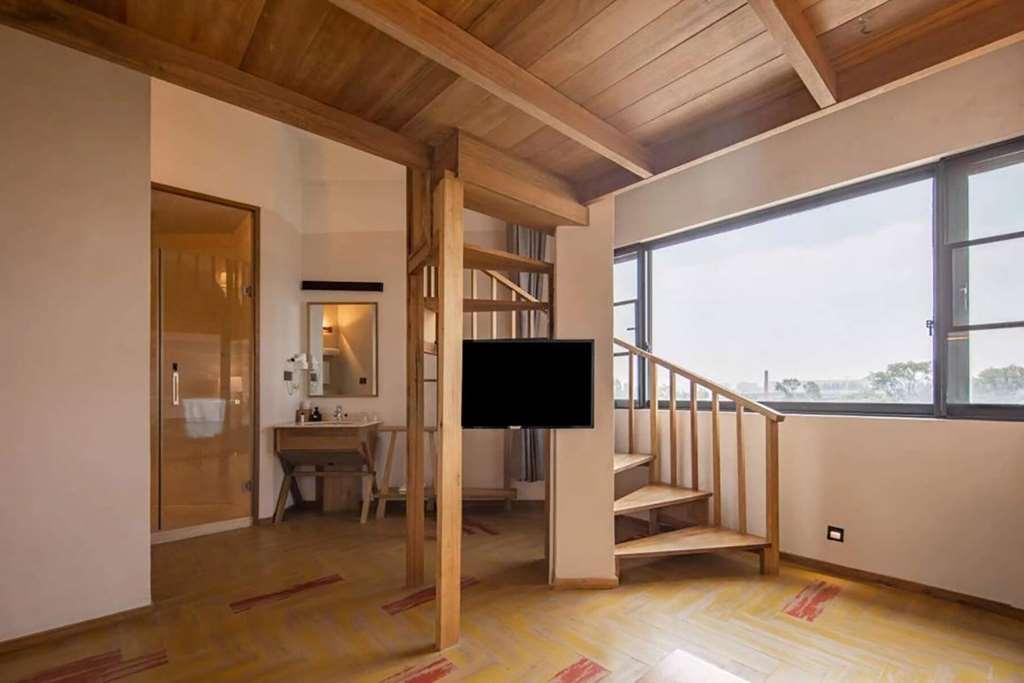 Ramada Encore By Wyndham Pudong Airport Shanghai