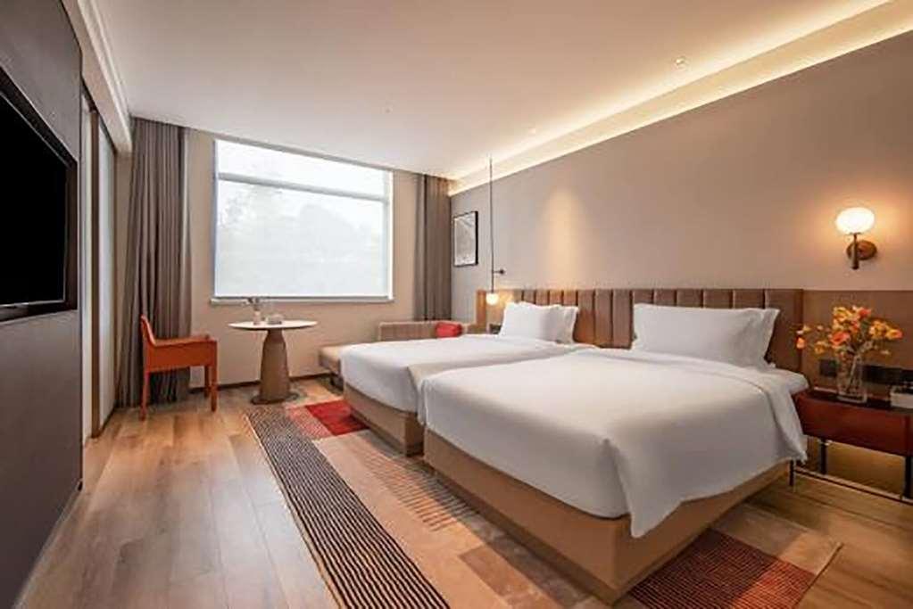Ramada Encore By Wyndham Pudong Airport Hotel 3*