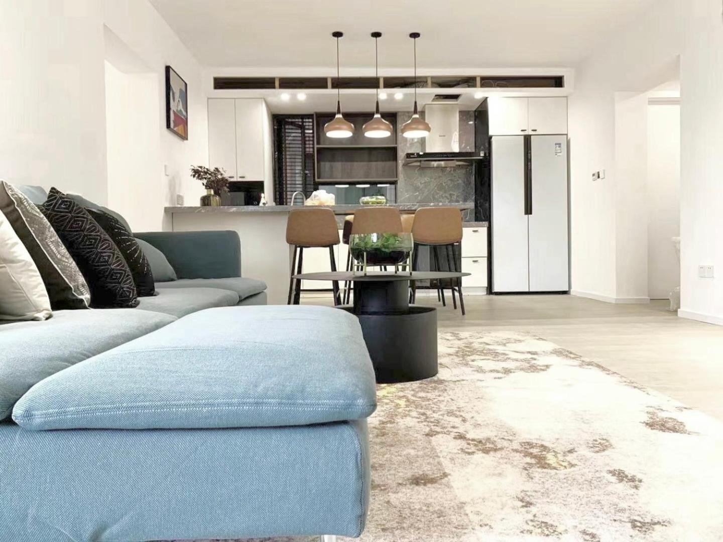 Eastern Hub - Jing'an Temple Branch Stylish 3bedrooms In Bustling Location Surrounded By Trendy Bistro And Bar Street, Only 100m From Subway Apartment Shanghai
