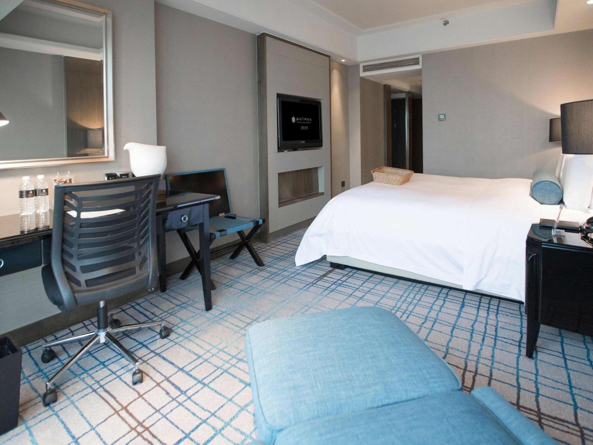 Pullman Jingan Shanghai