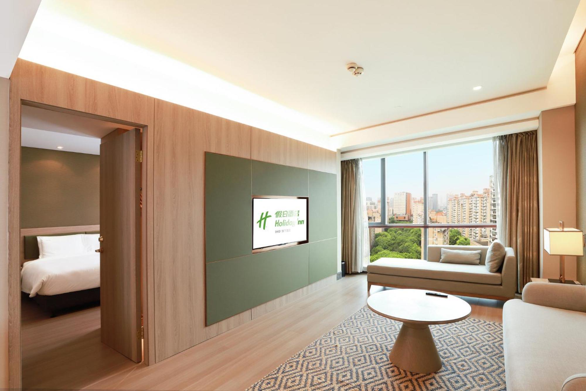 Pudong Nanpu By Ihg Otel