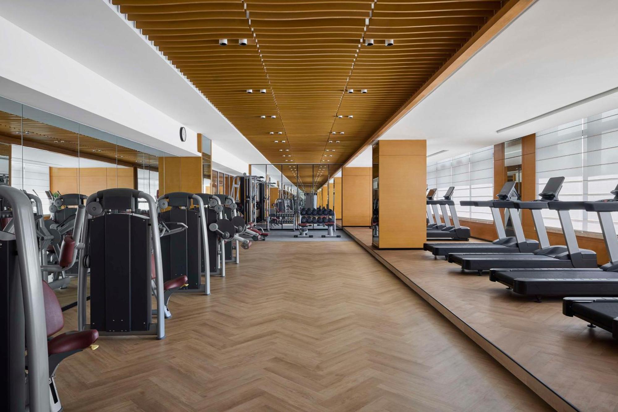 Hilton City Center 5*