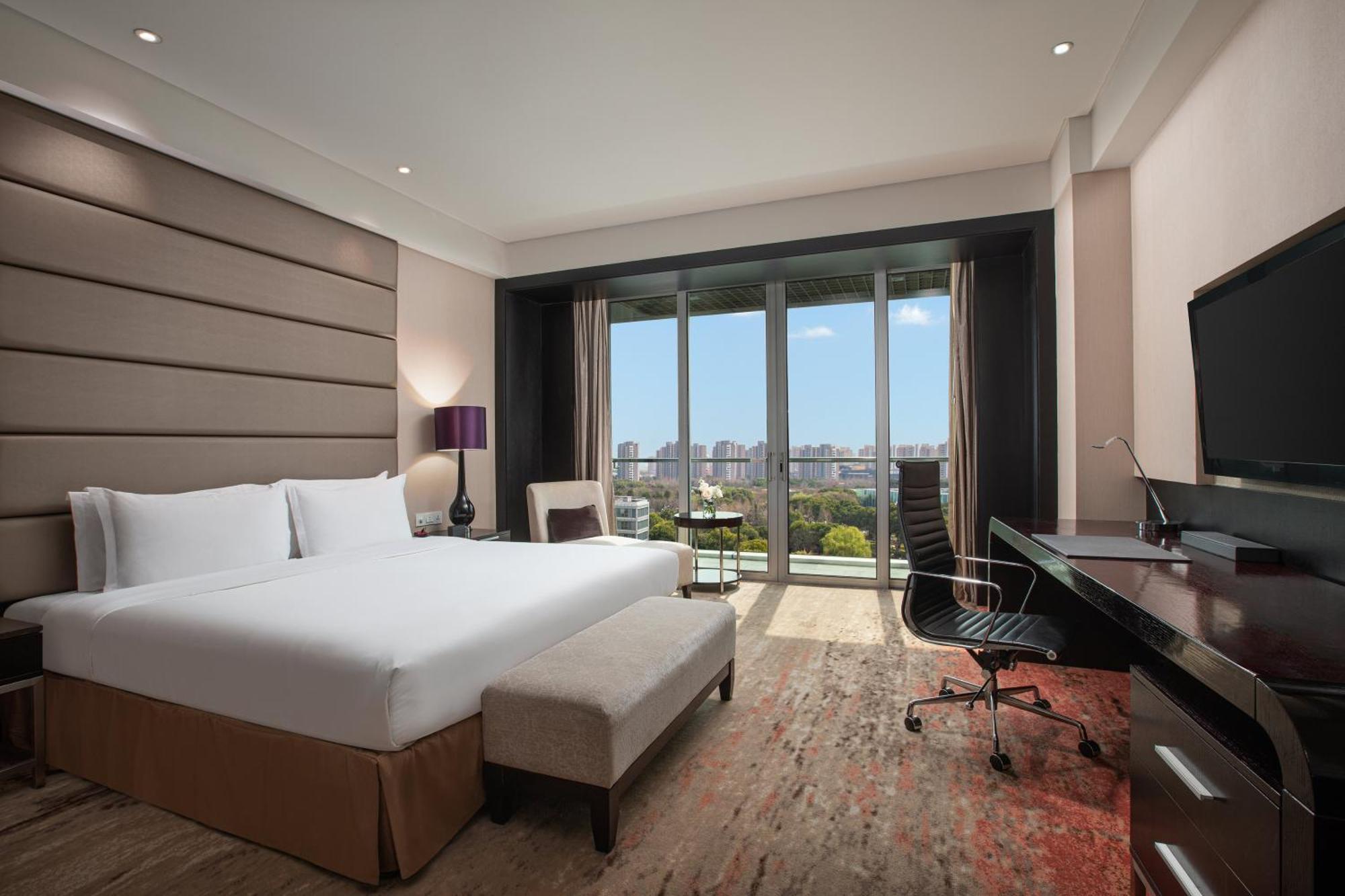 Crowne Plaza Shanghai Xiayang By Ihg Hotel Qingpu