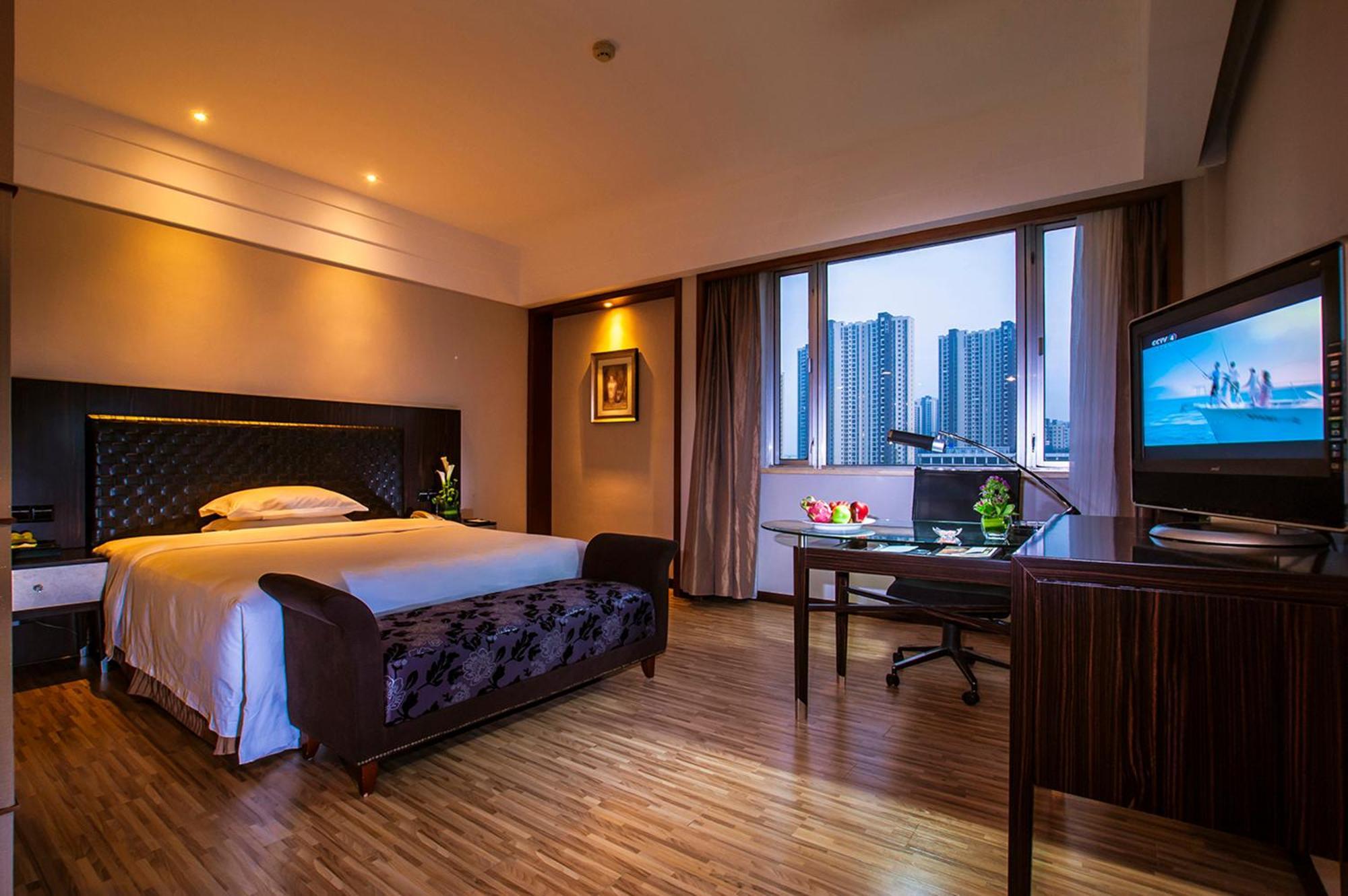 Grand Skylight Gardens Bai Se Road 4* Shanghai
