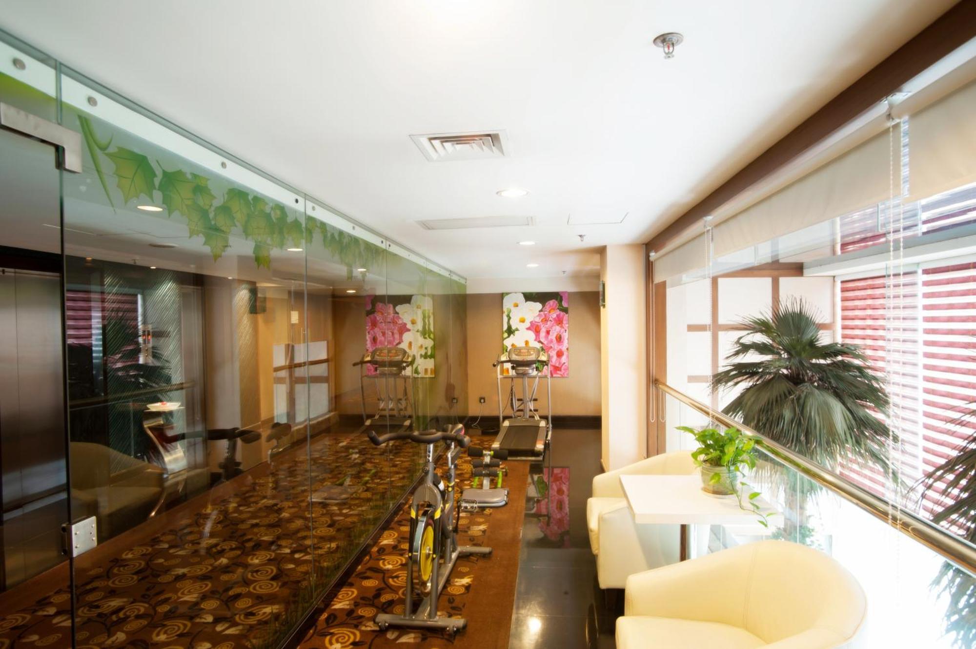 Grand Skylight Gardens Bai Se Road Hotel 4*