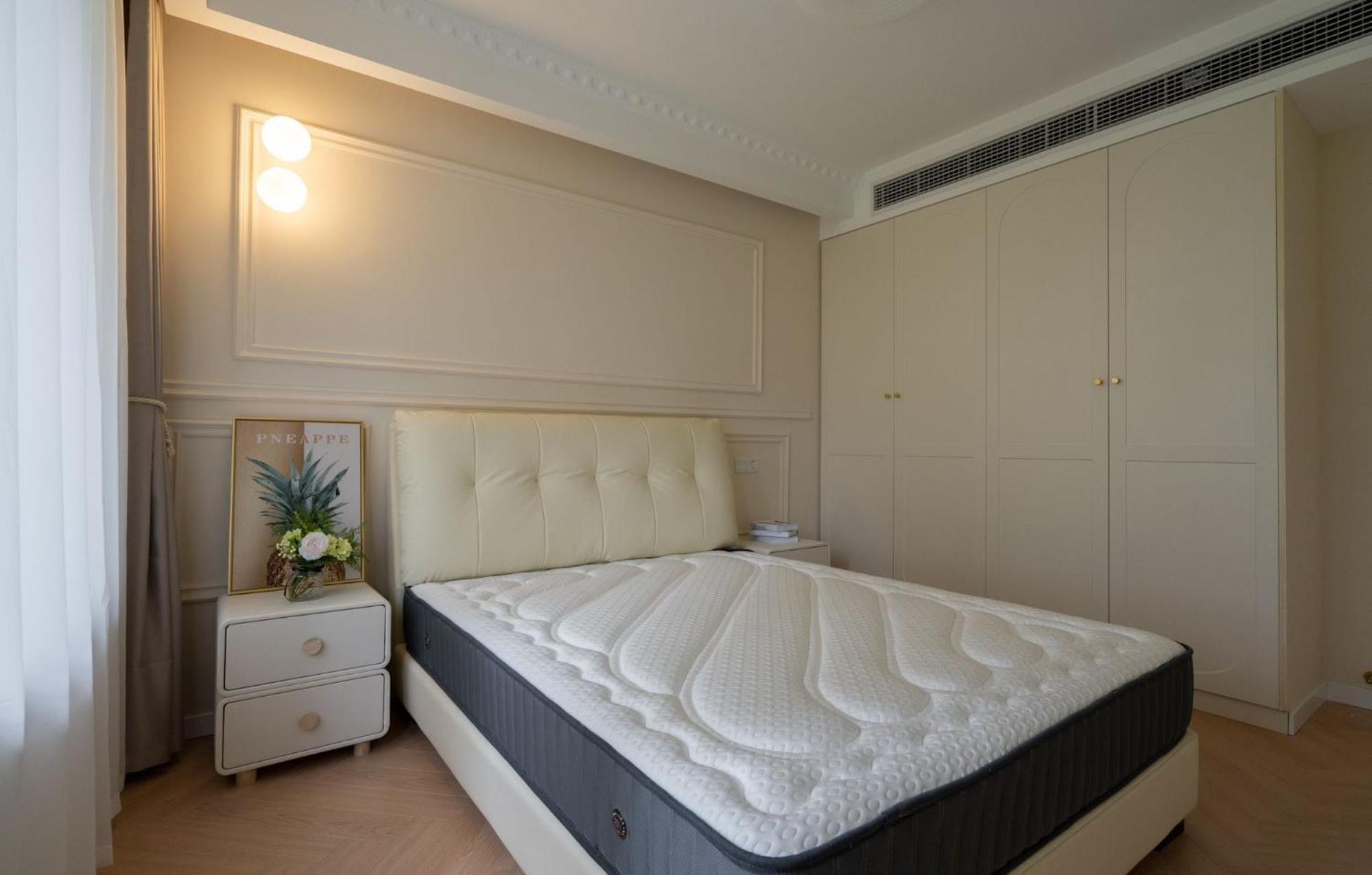 Eastern Hub - Bund Branch Xintiandi And People's Square 3-bedroom In Huangpu Beautiful Garden Apartment Shanghai