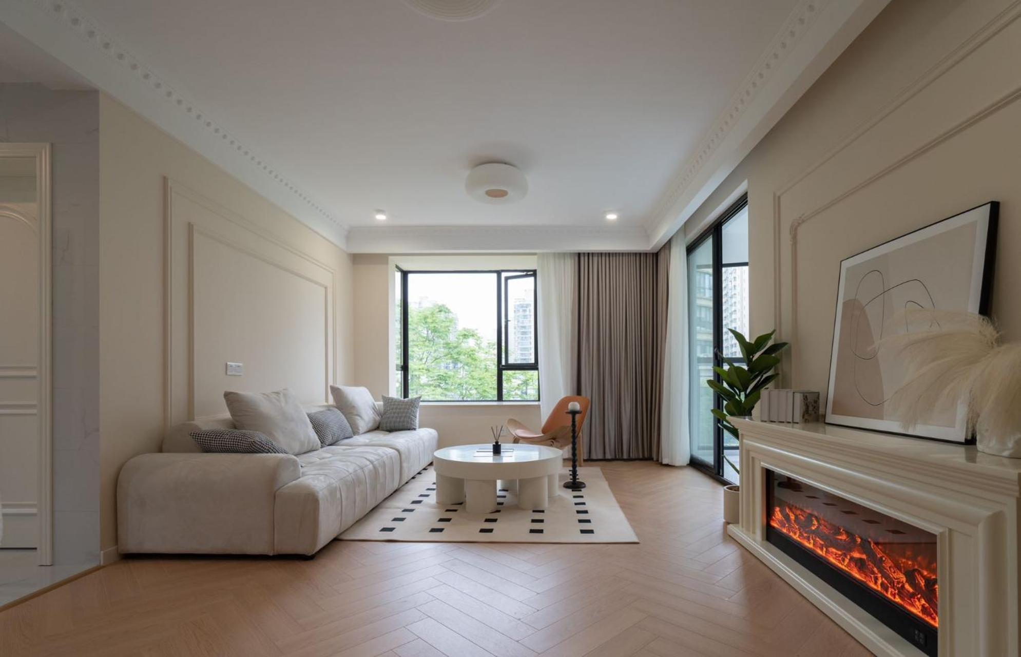 Eastern Hub - Bund Branch Xintiandi And People's Square 3-bedroom In Huangpu Beautiful Garden *