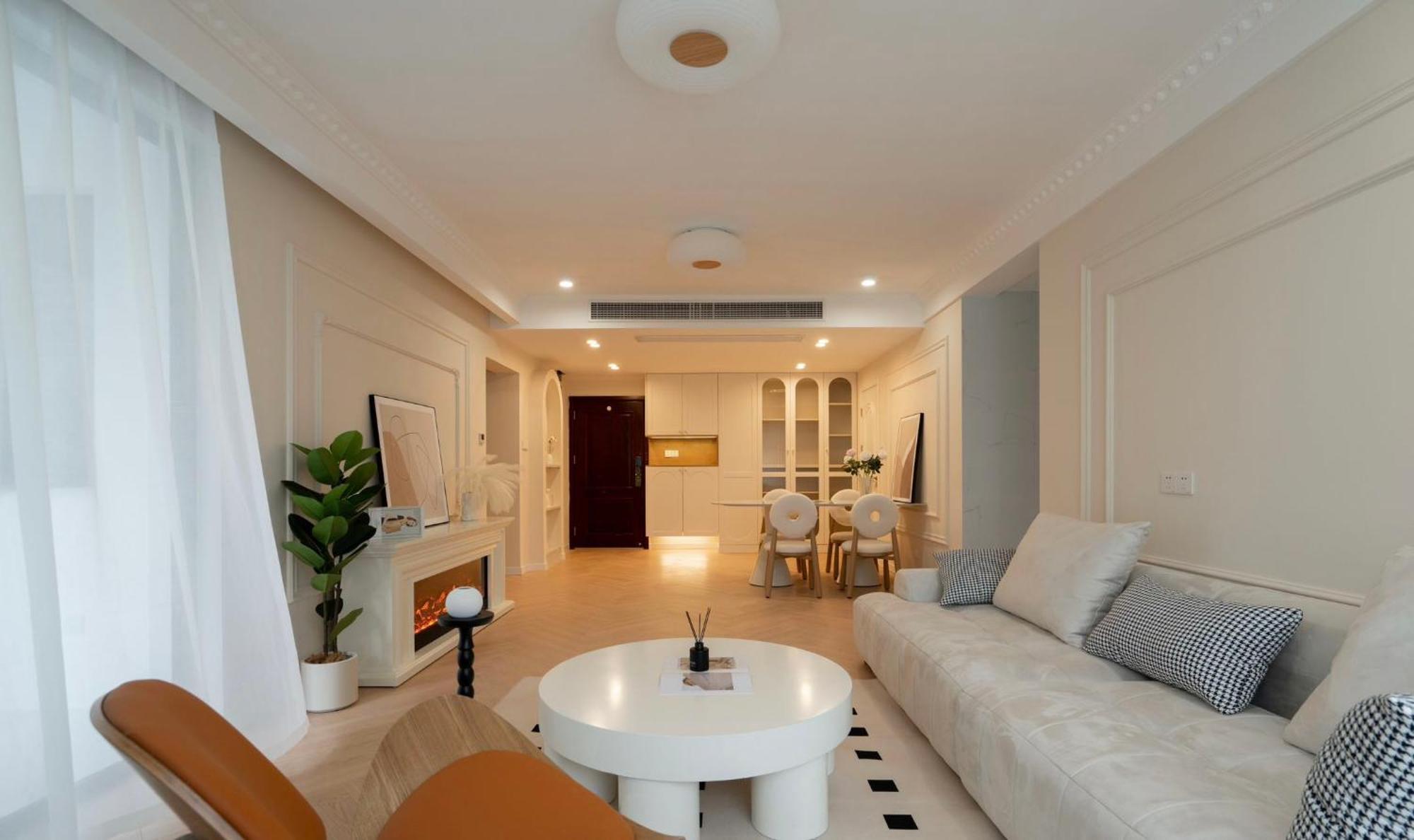 Eastern Hub - Bund Branch Xintiandi And People's Square 3-bedroom In Huangpu Beautiful Garden Shanghai