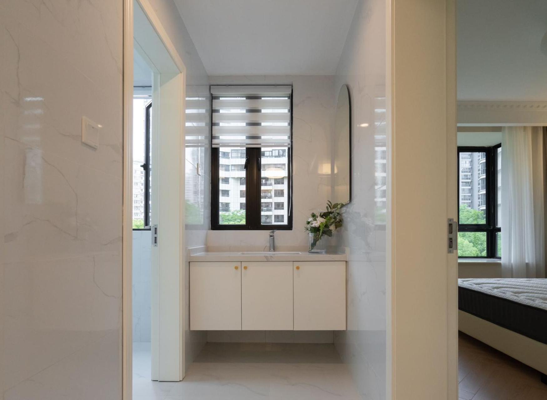 Eastern Hub - Bund Branch Xintiandi And People's Square 3-bedroom In Huangpu Beautiful Garden Apartment