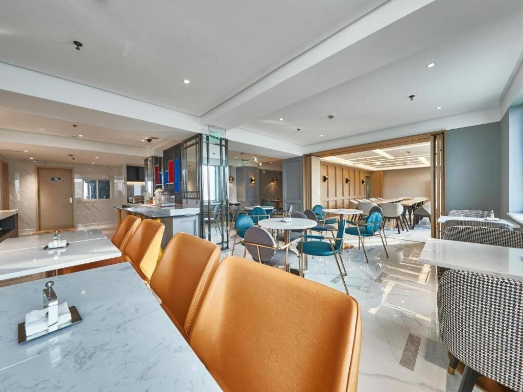 Magnotel Business Minhang Wujing East China Normal 3*