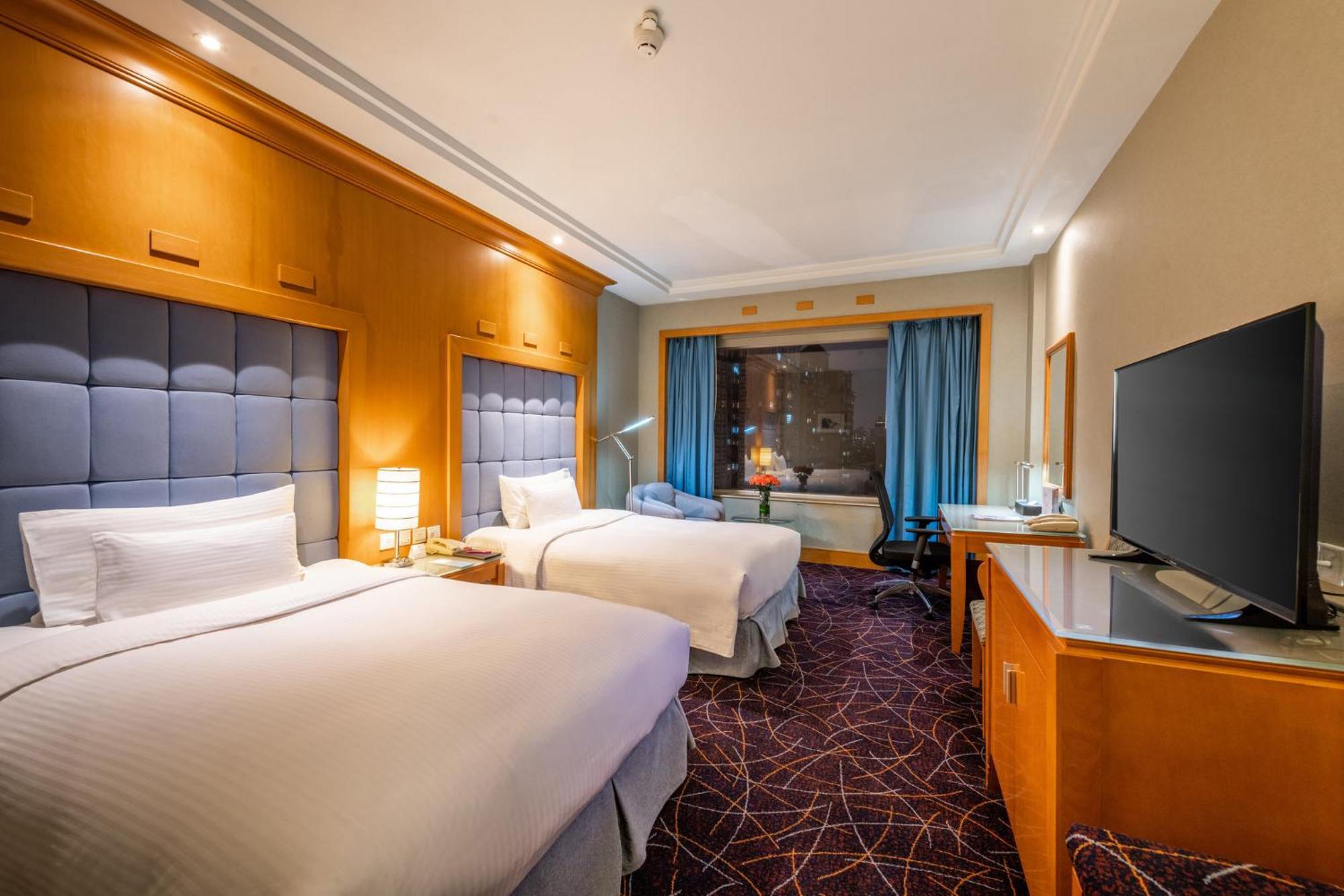Otel Crowne Plaza By Ihg 5*