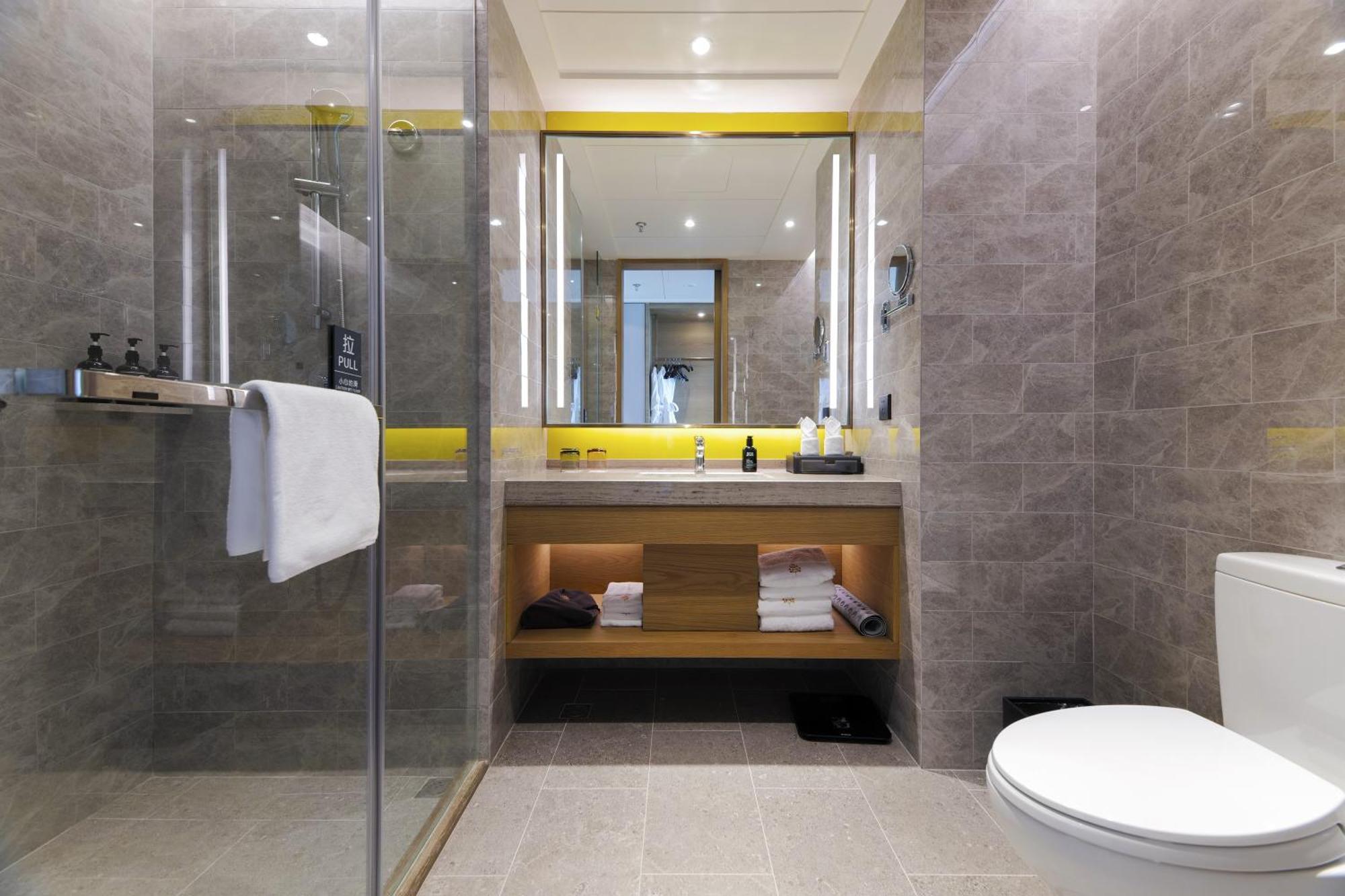 The Mulian Jinhai Hotel Shanghai