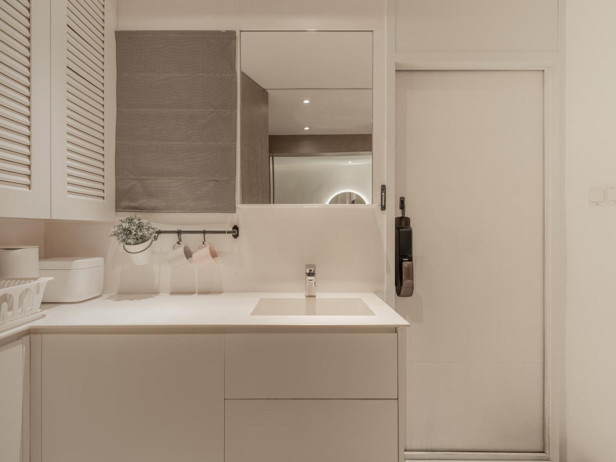 Apartment Hills & Gefii Fifty Shades Of Grey